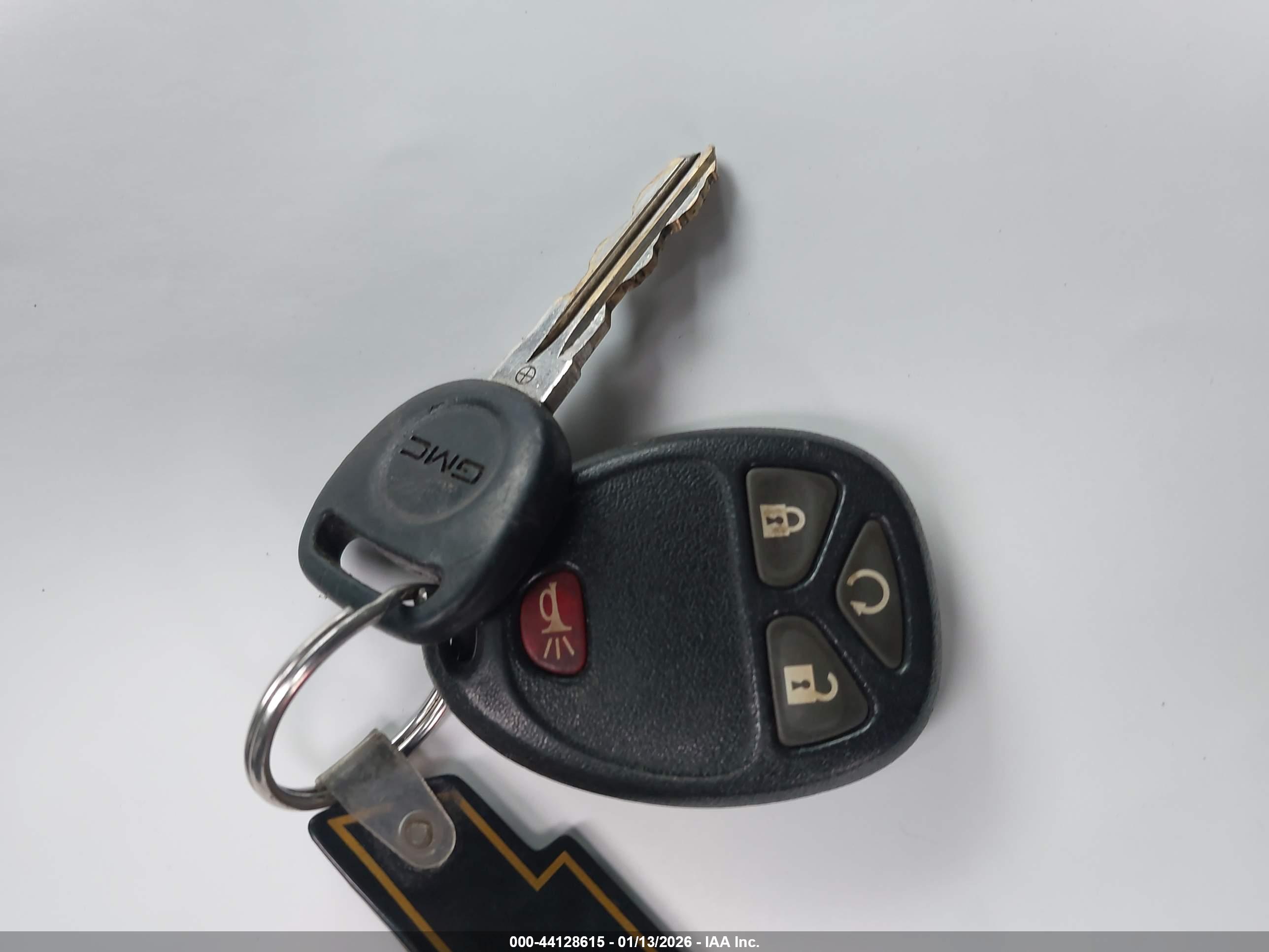 GMC SIERRA image 11
