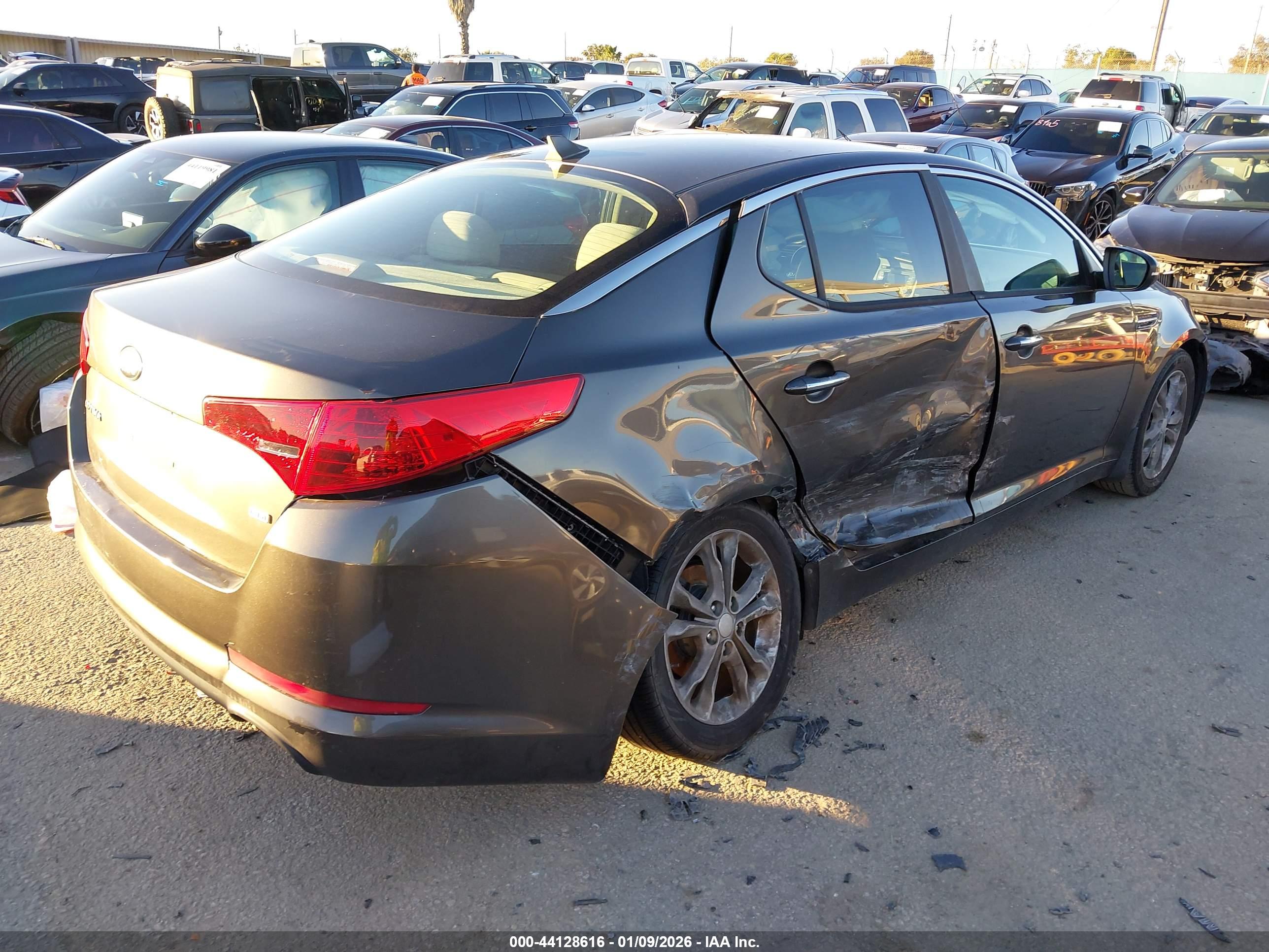 KIA OPTIMA image 4