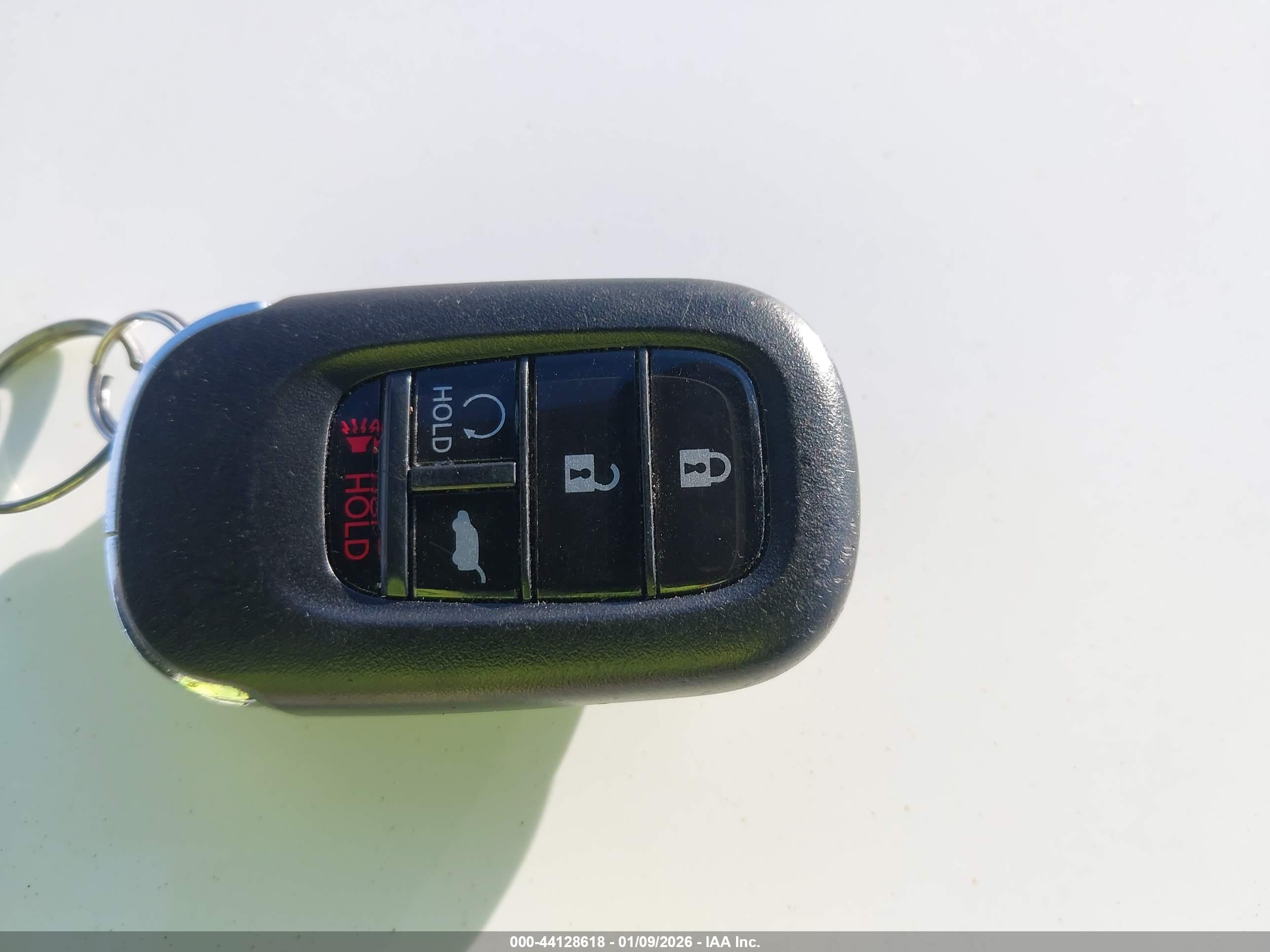 HONDA CR-V image 11