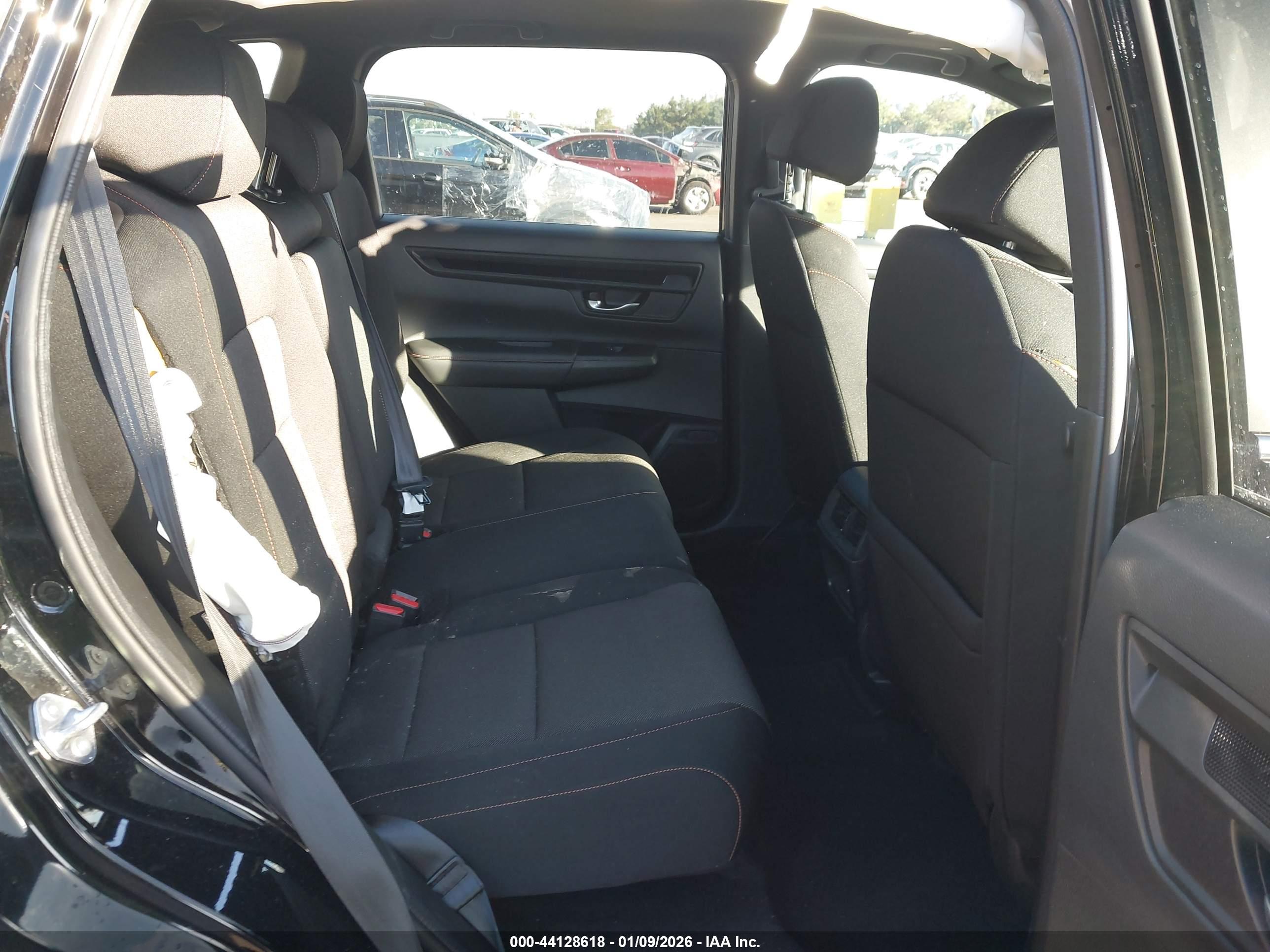 HONDA CR-V image 8