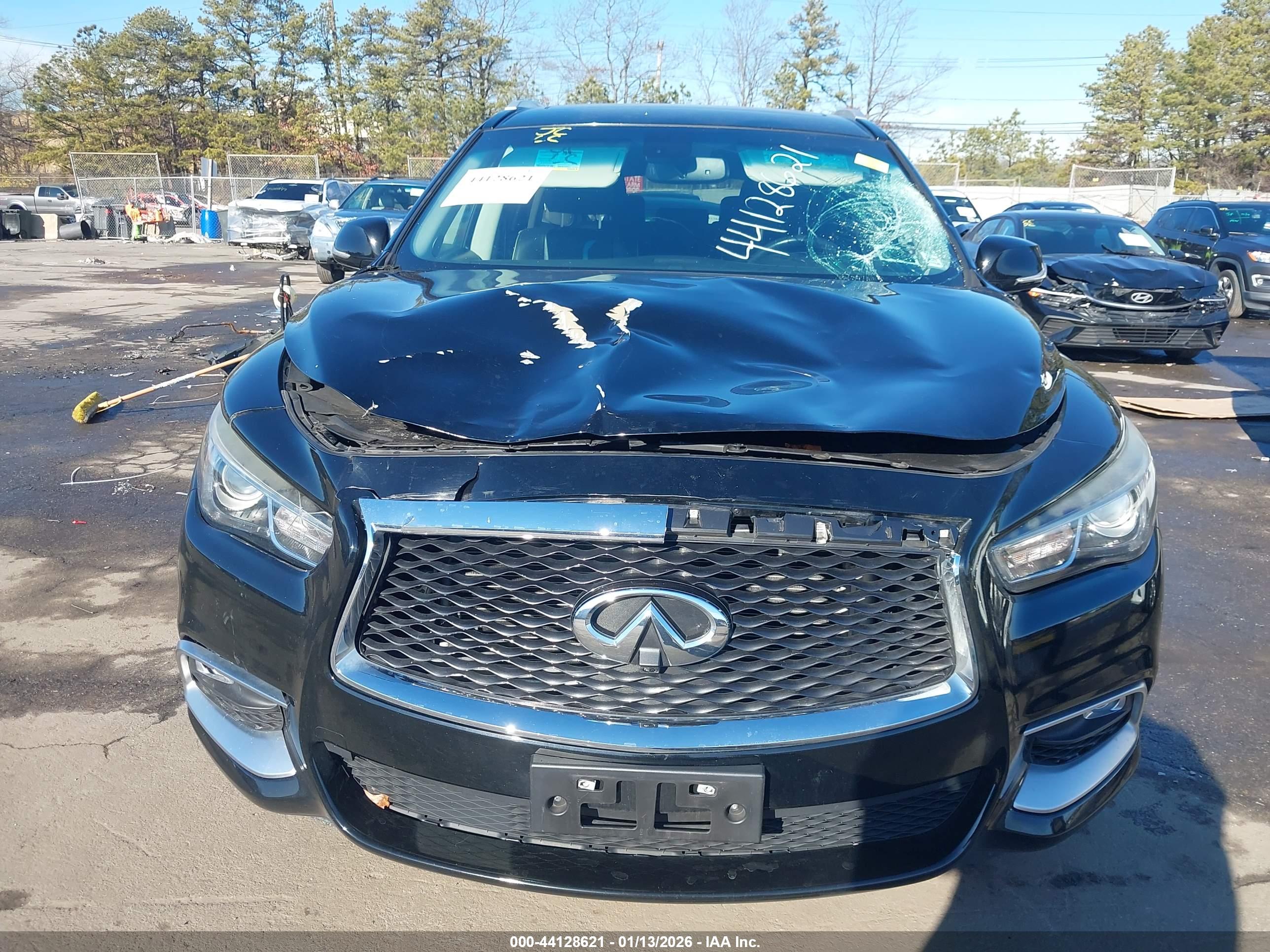 INFINITI QX60 image 6