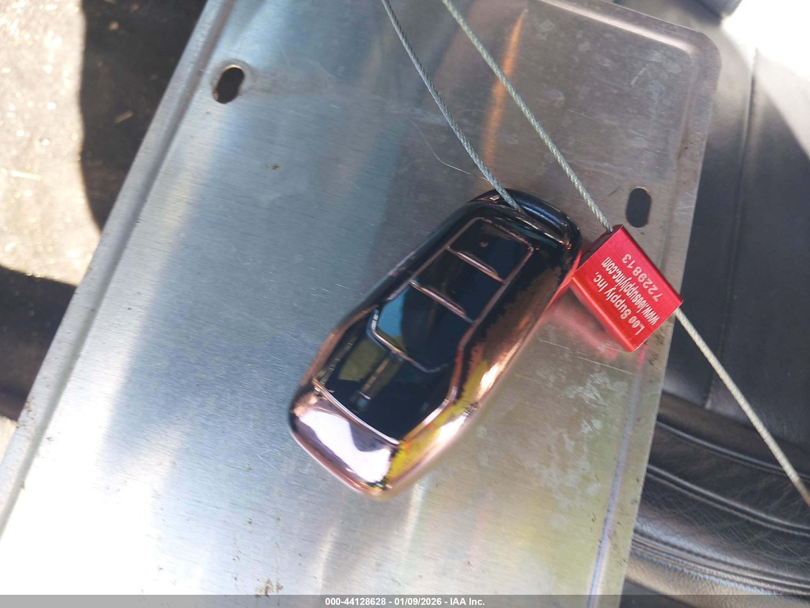 FORD MUSTANG image 11