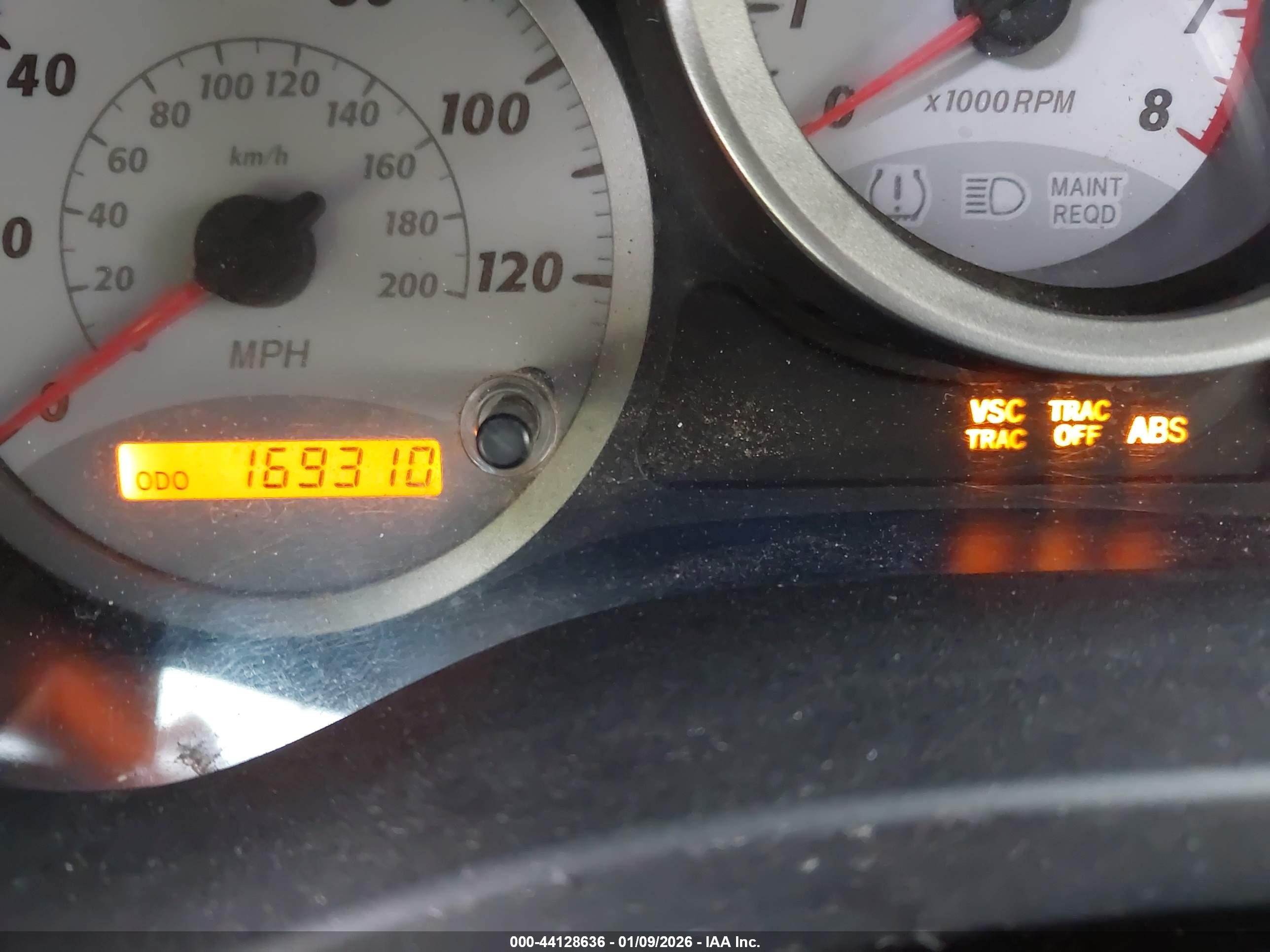 TOYOTA RAV4 image 7