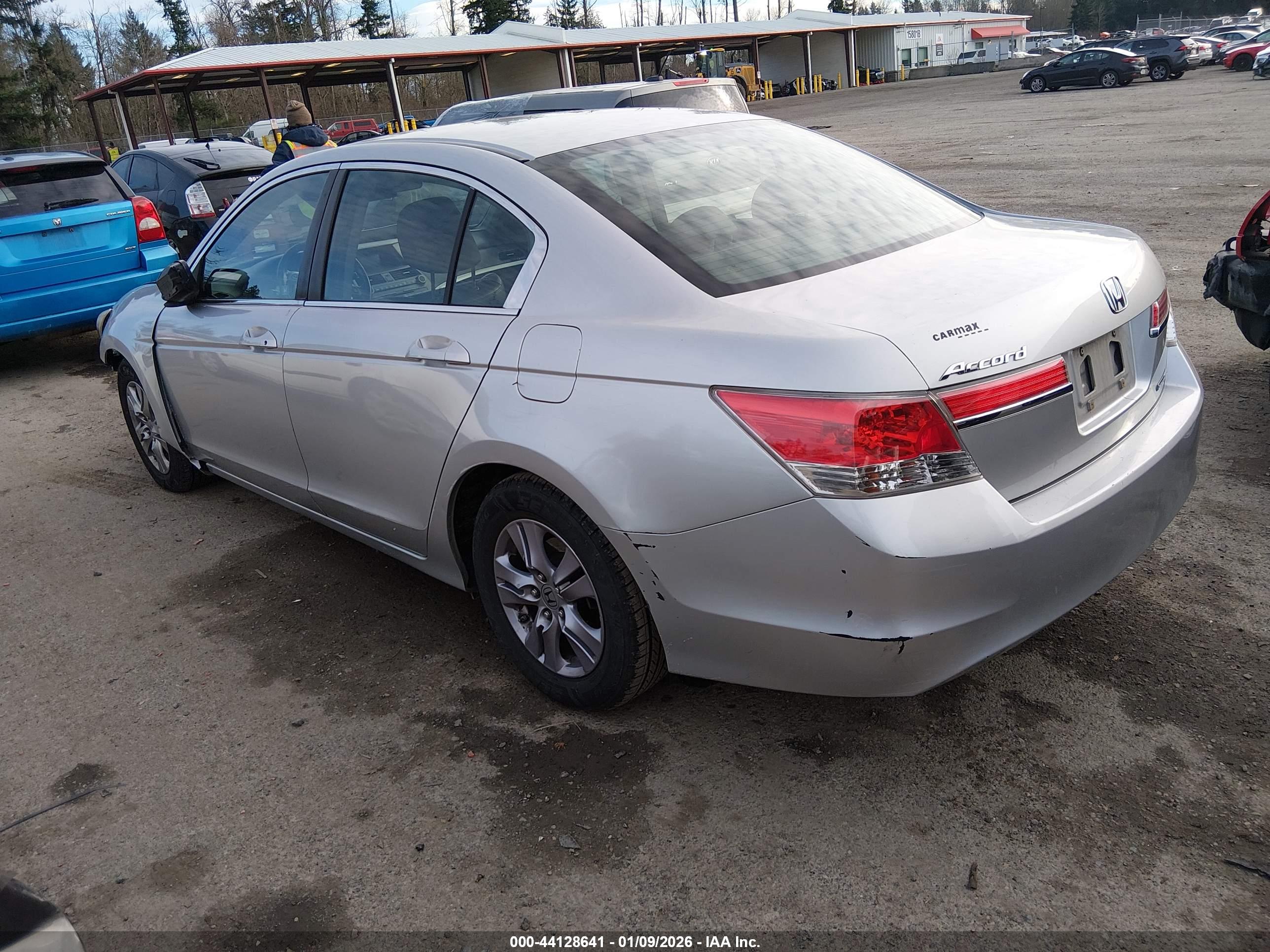 HONDA ACCORD image 3
