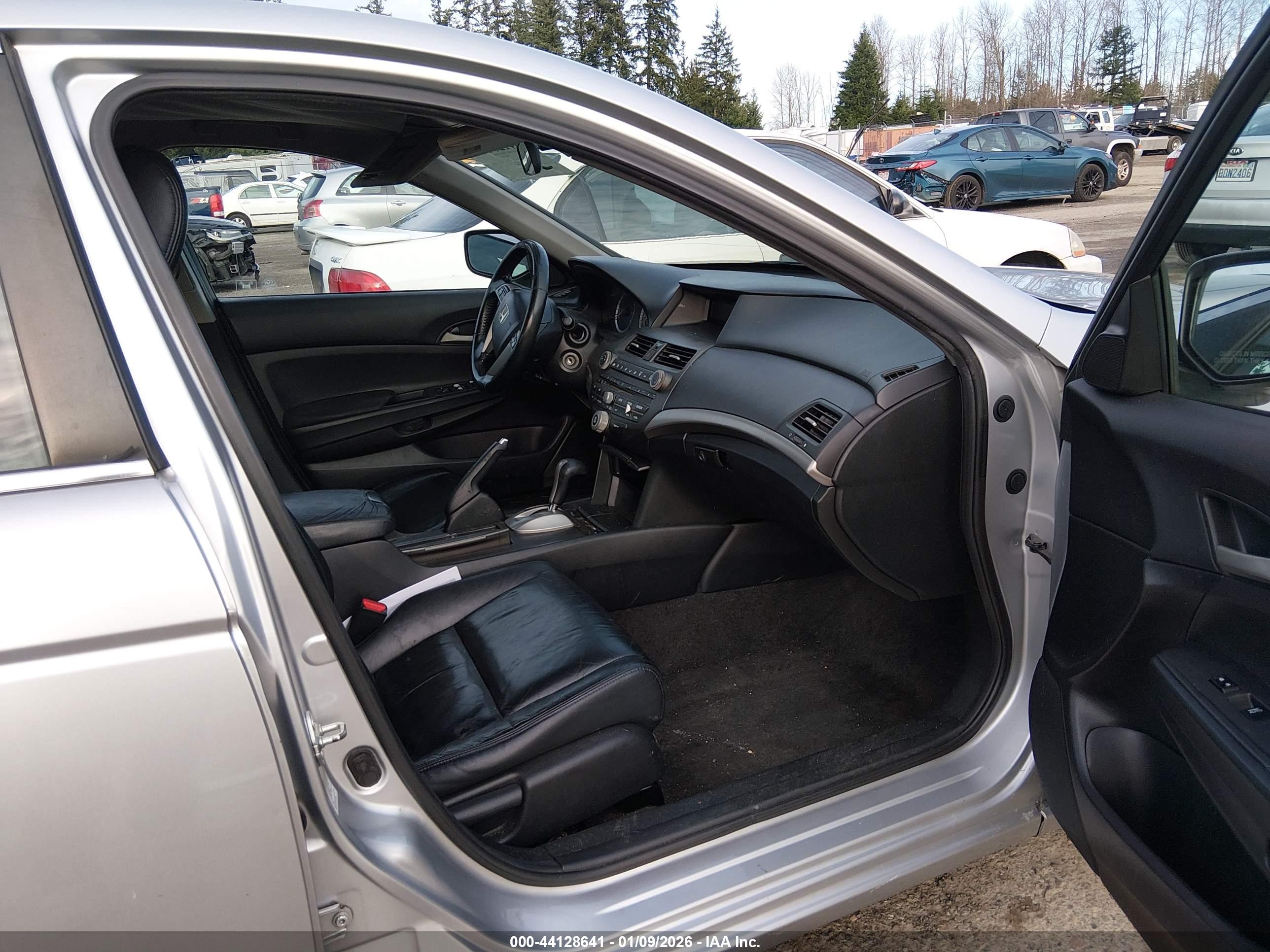 HONDA ACCORD image 5