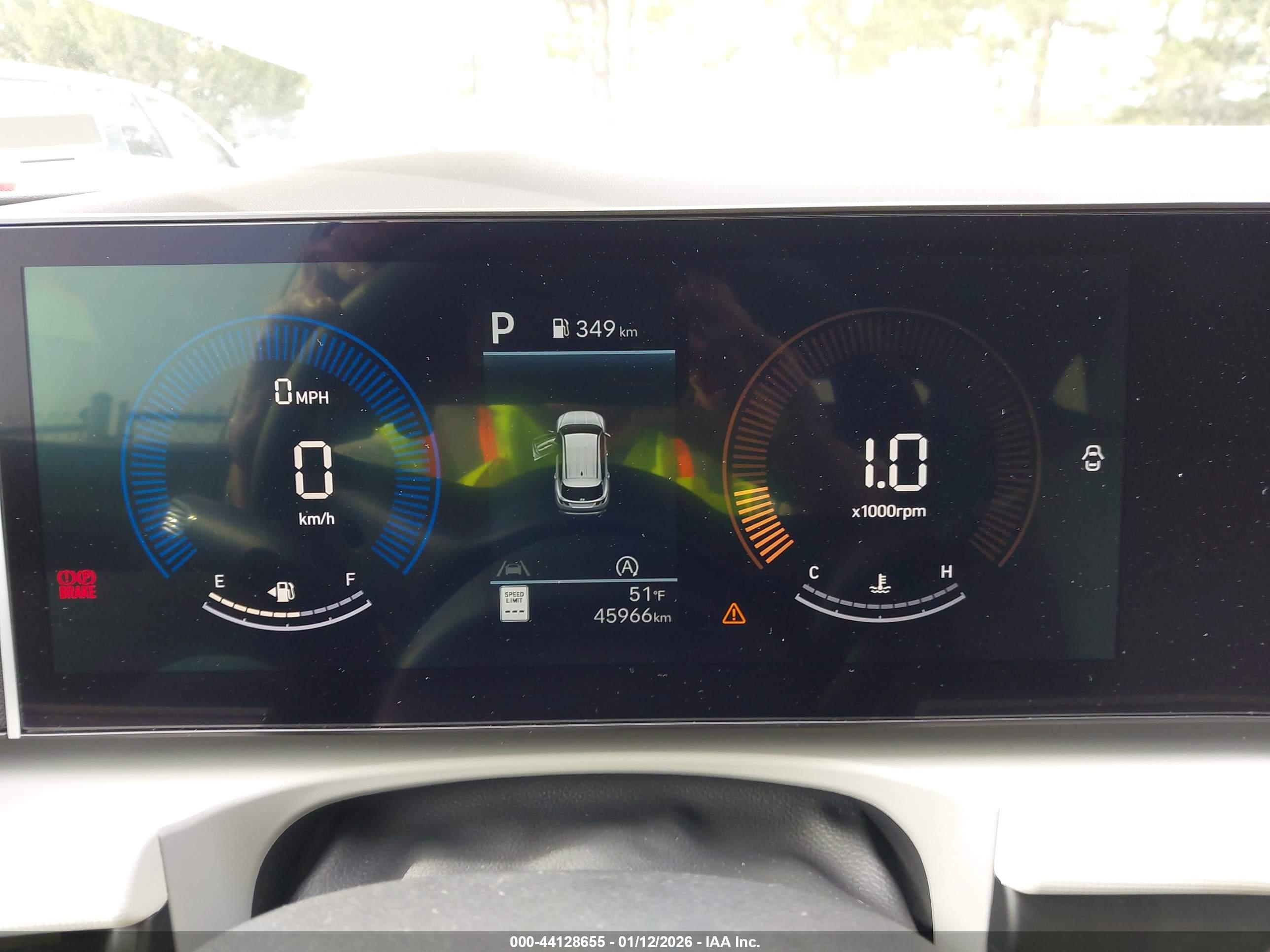 HYUNDAI TUCSON image 7