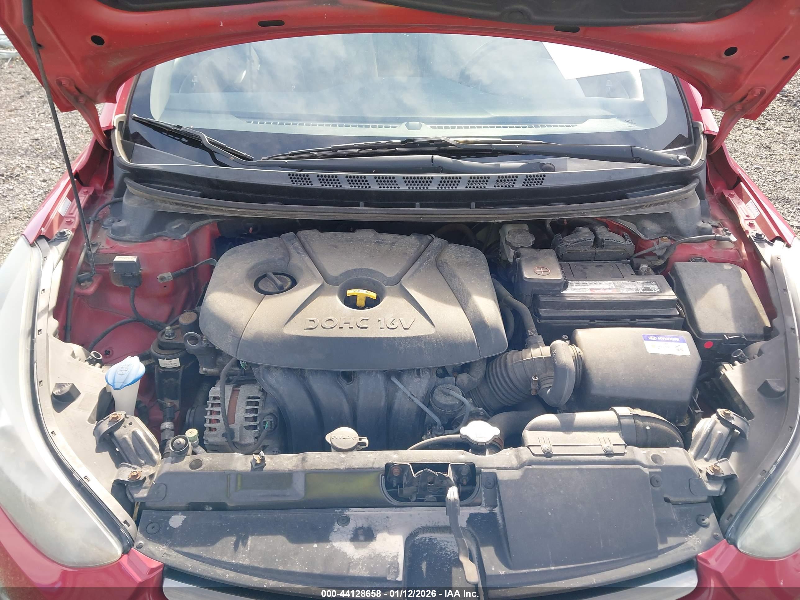 HYUNDAI ELANTRA image 10