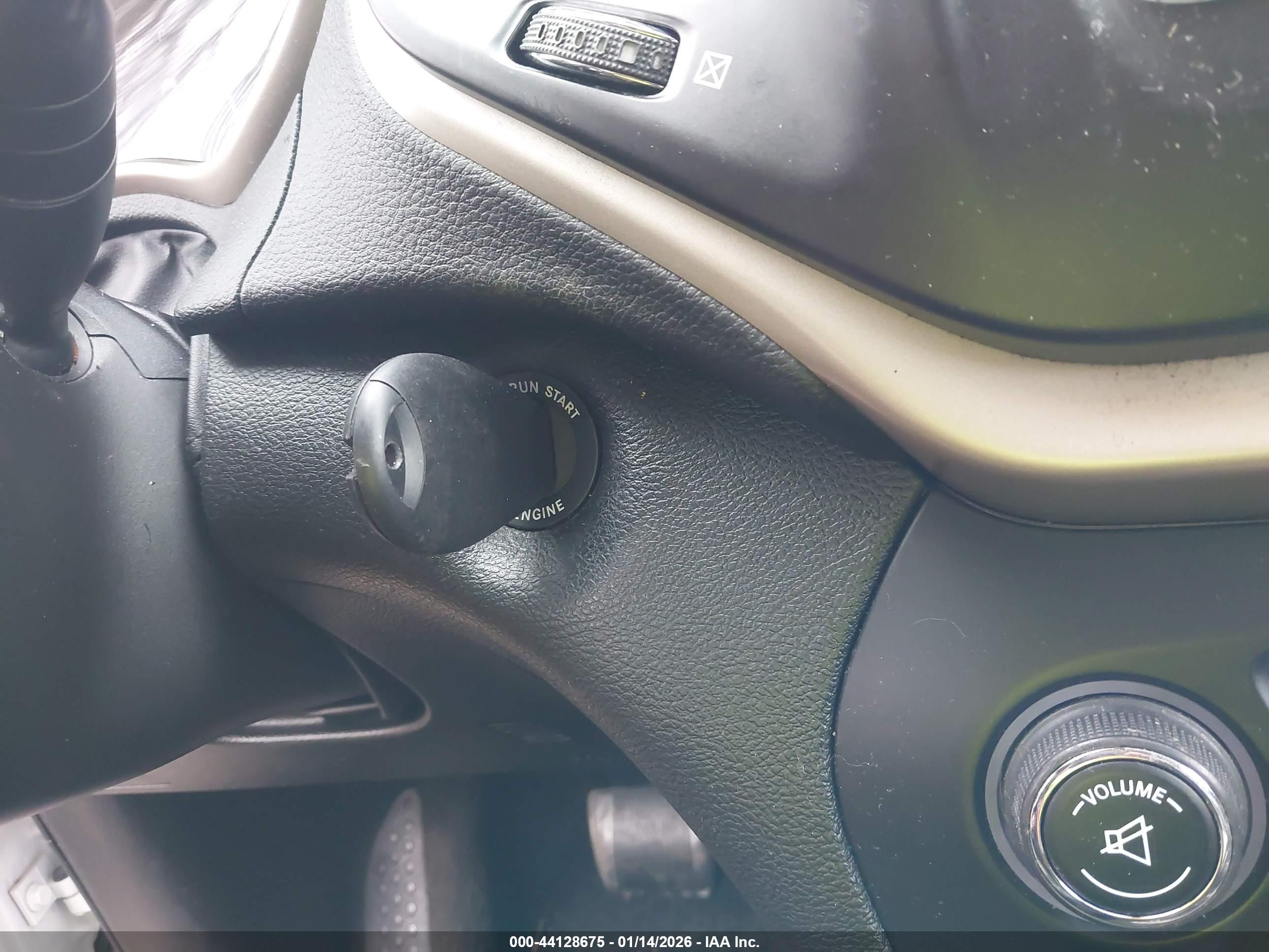 JEEP CHEROKEE image 11