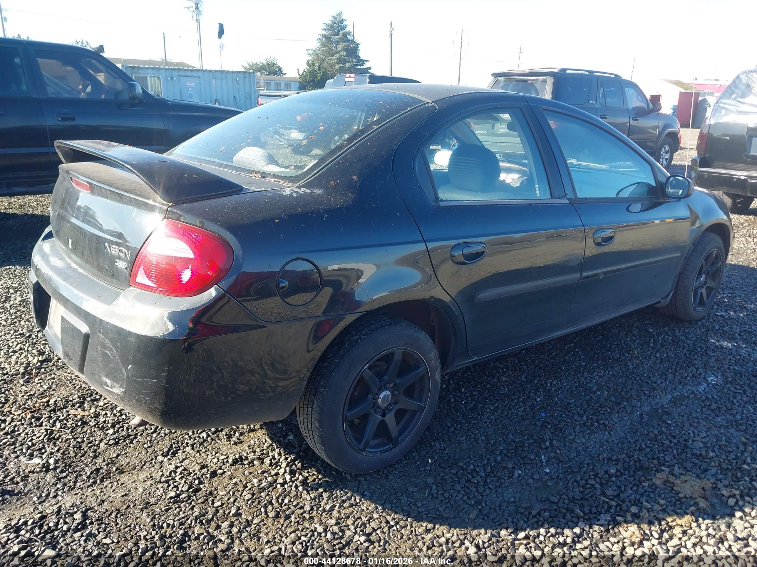 DODGE NEON image 4