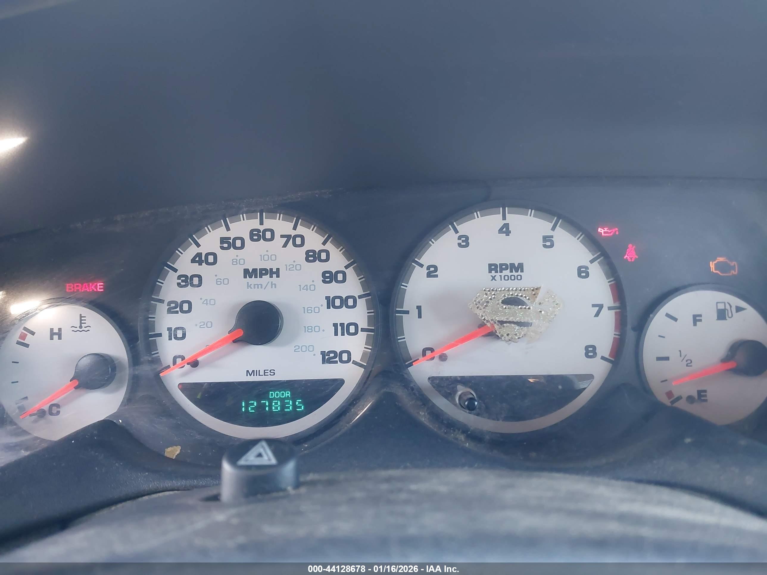 DODGE NEON image 7