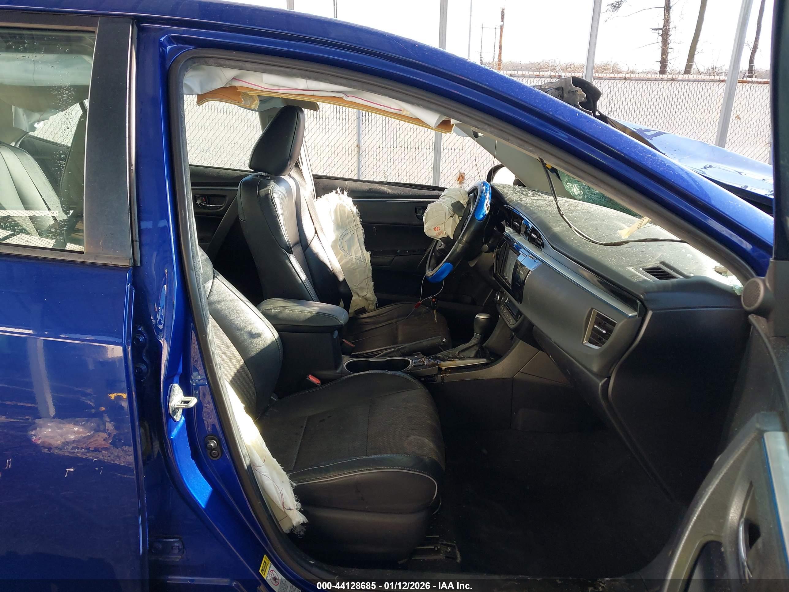 TOYOTA COROLLA image 5