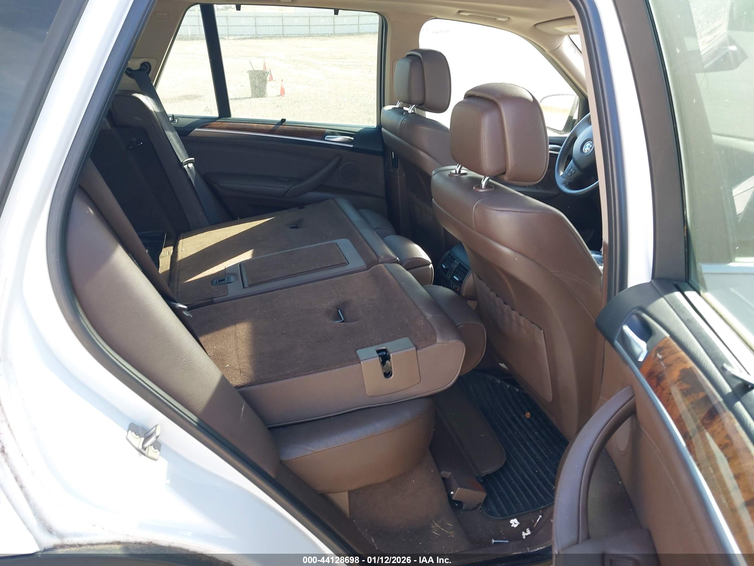 BMW X5 image 8