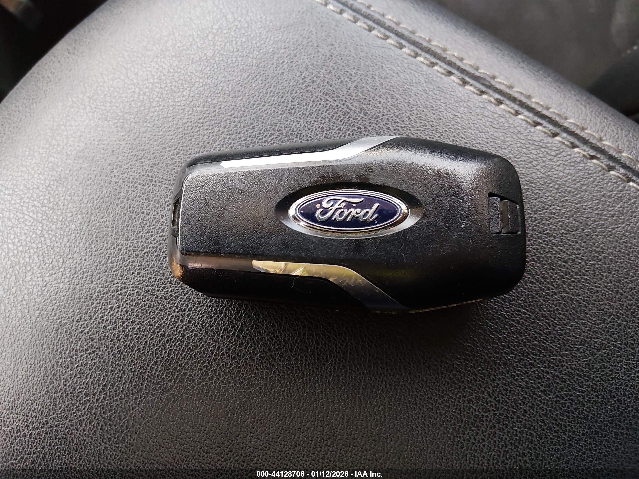 FORD EDGE image 11