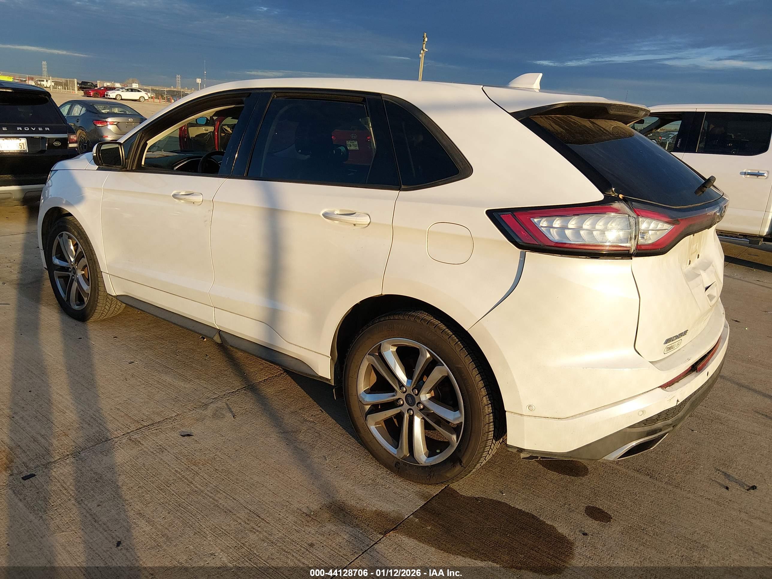 FORD EDGE image 3
