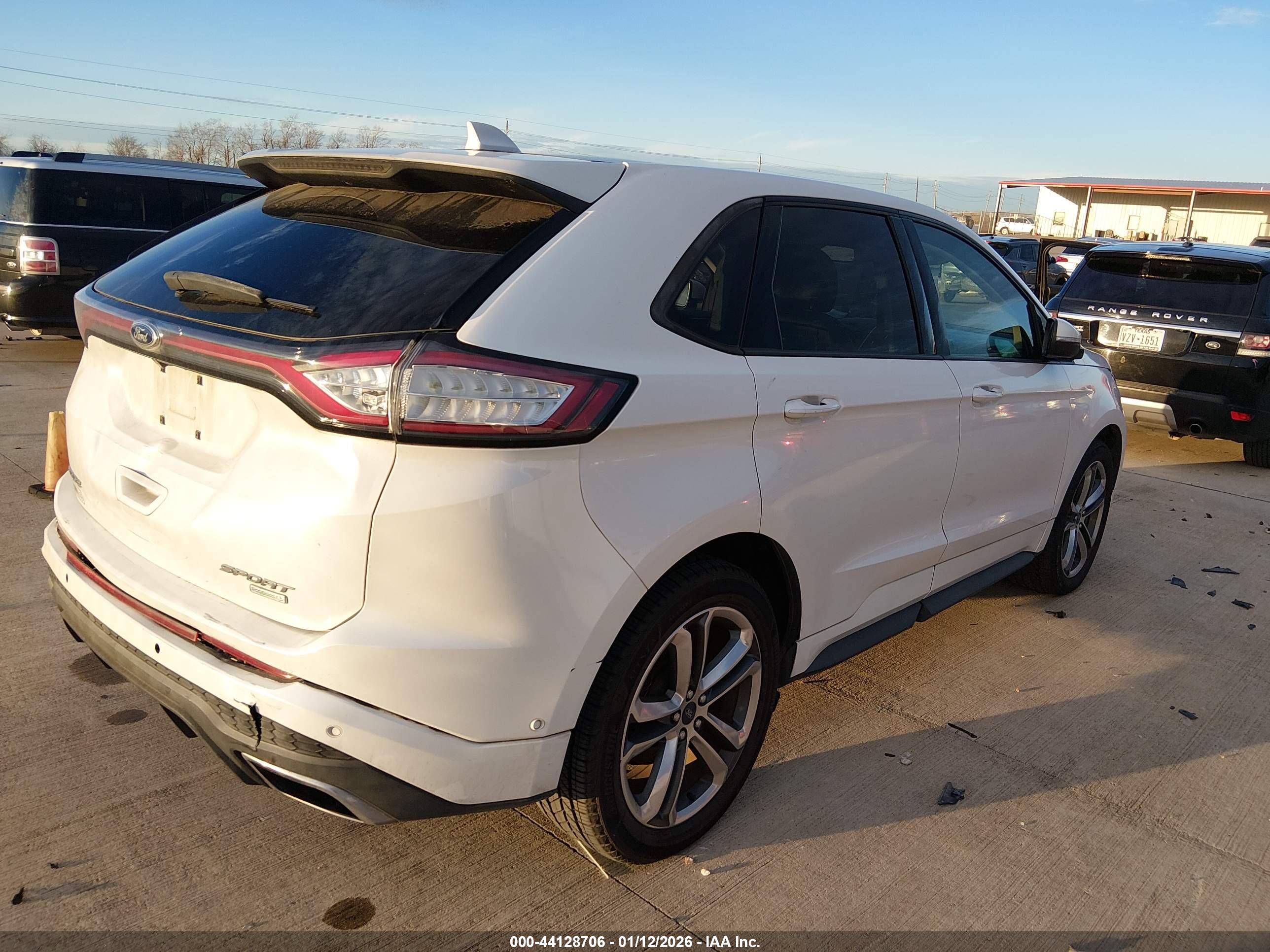 FORD EDGE image 4