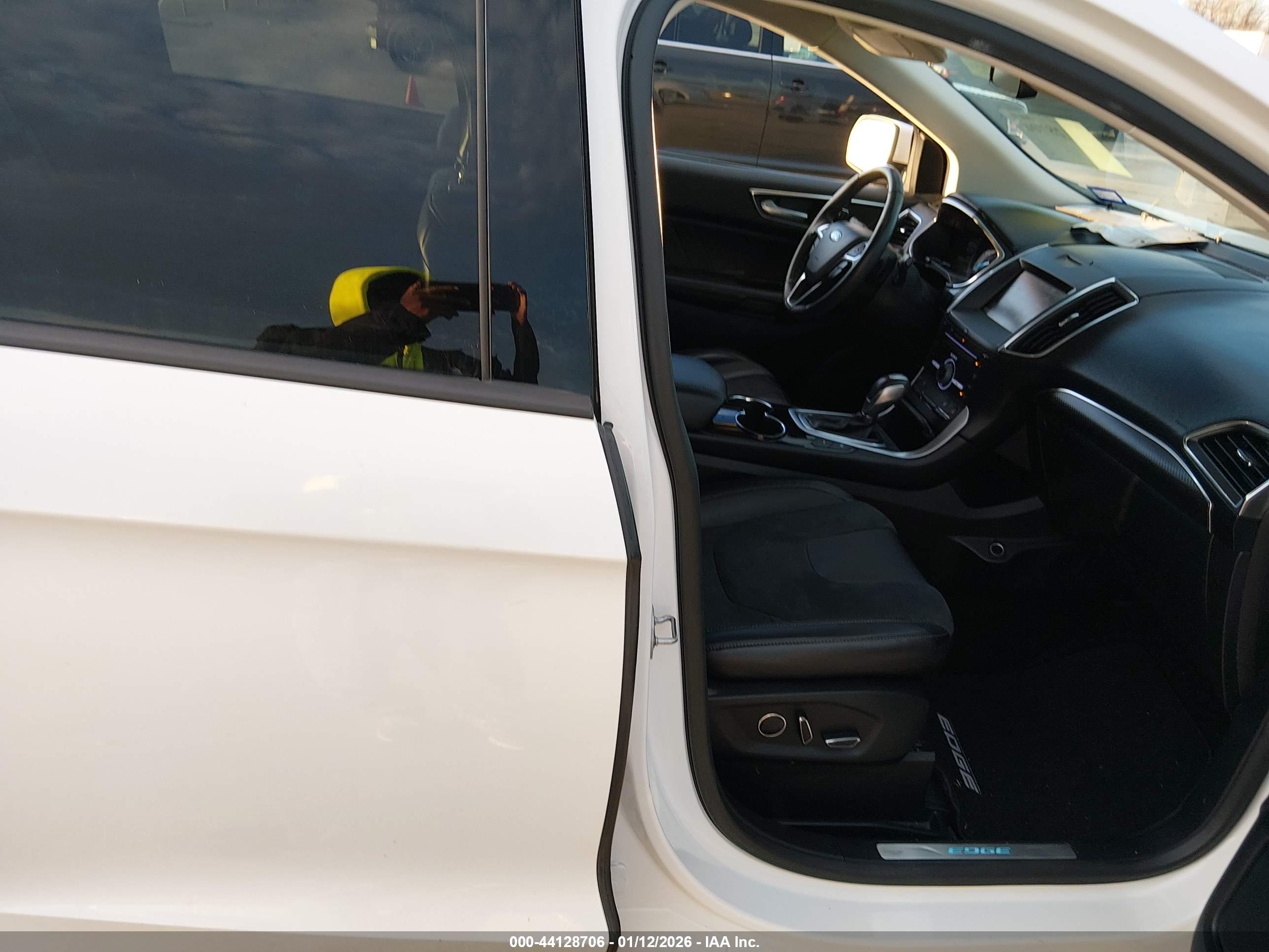 FORD EDGE image 5