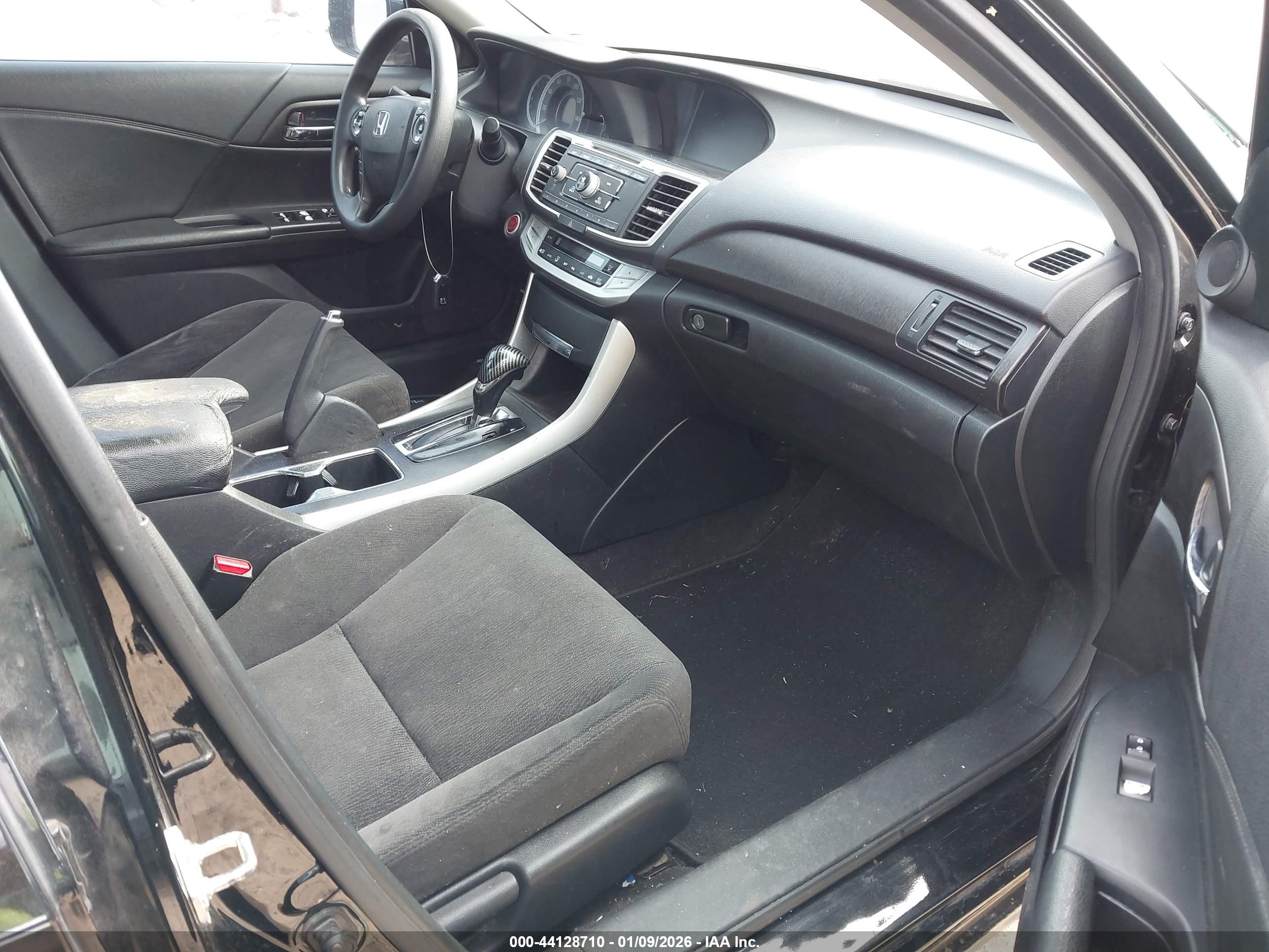 HONDA ACCORD image 5