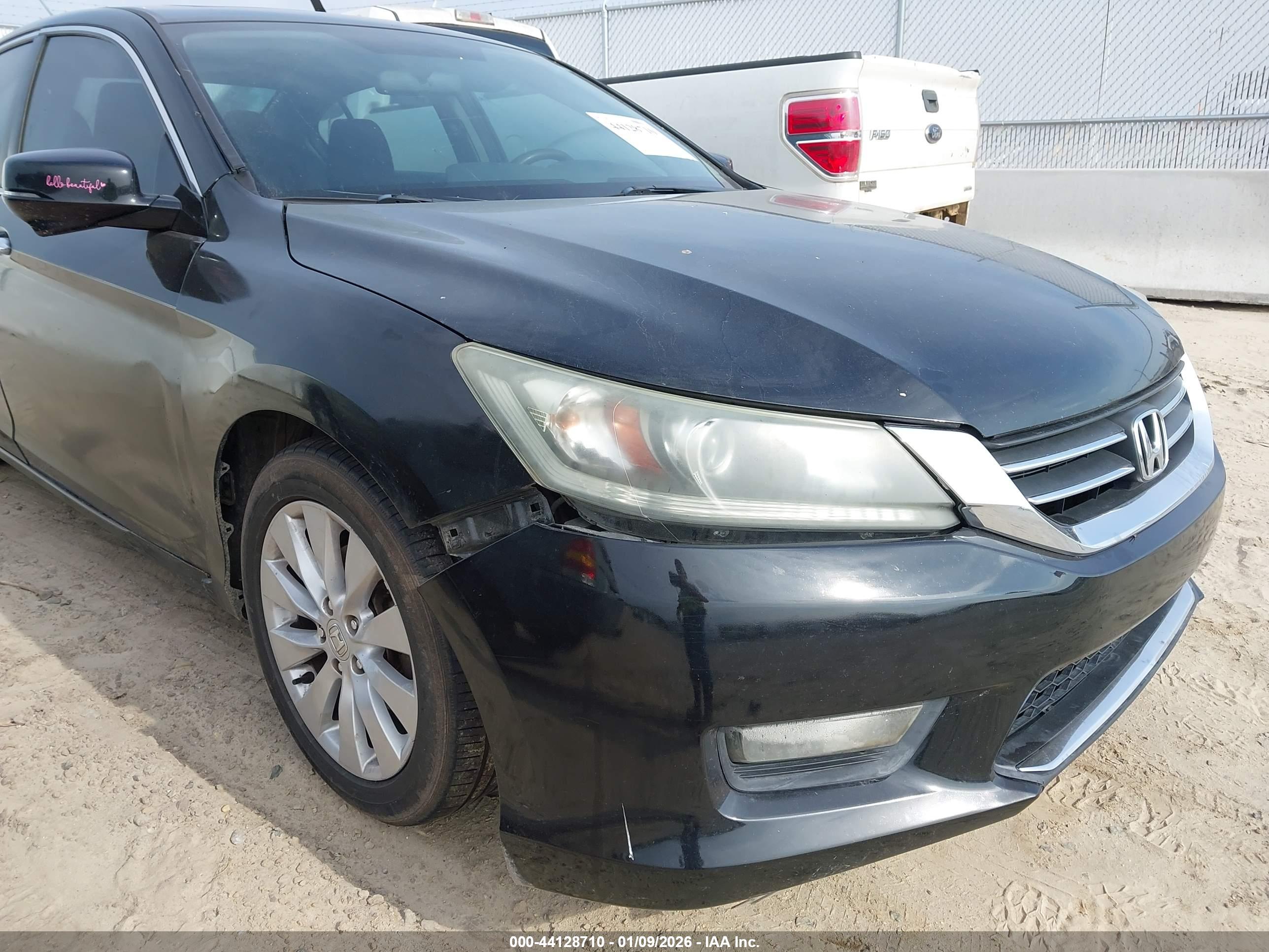 HONDA ACCORD image 6