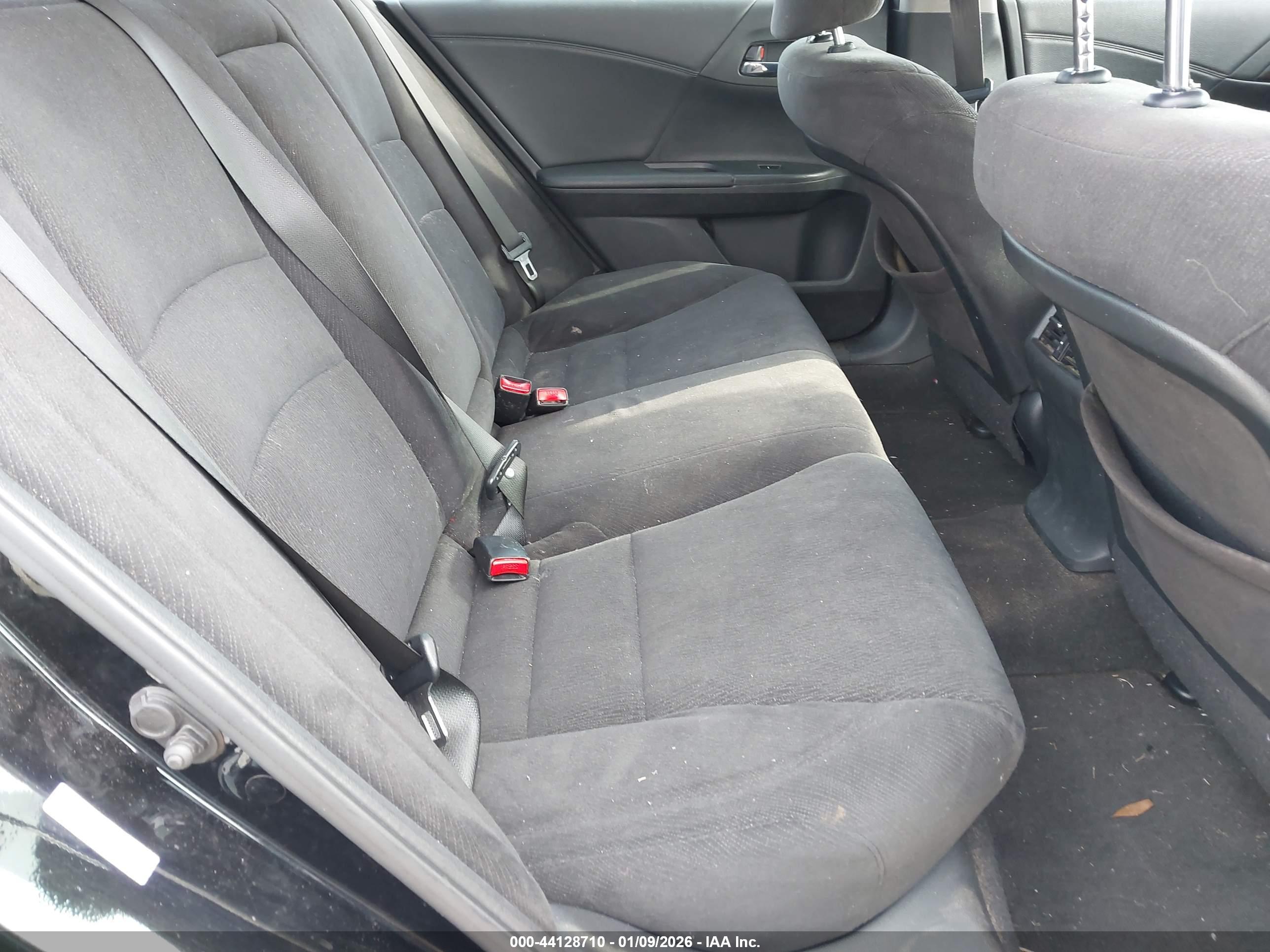 HONDA ACCORD image 8