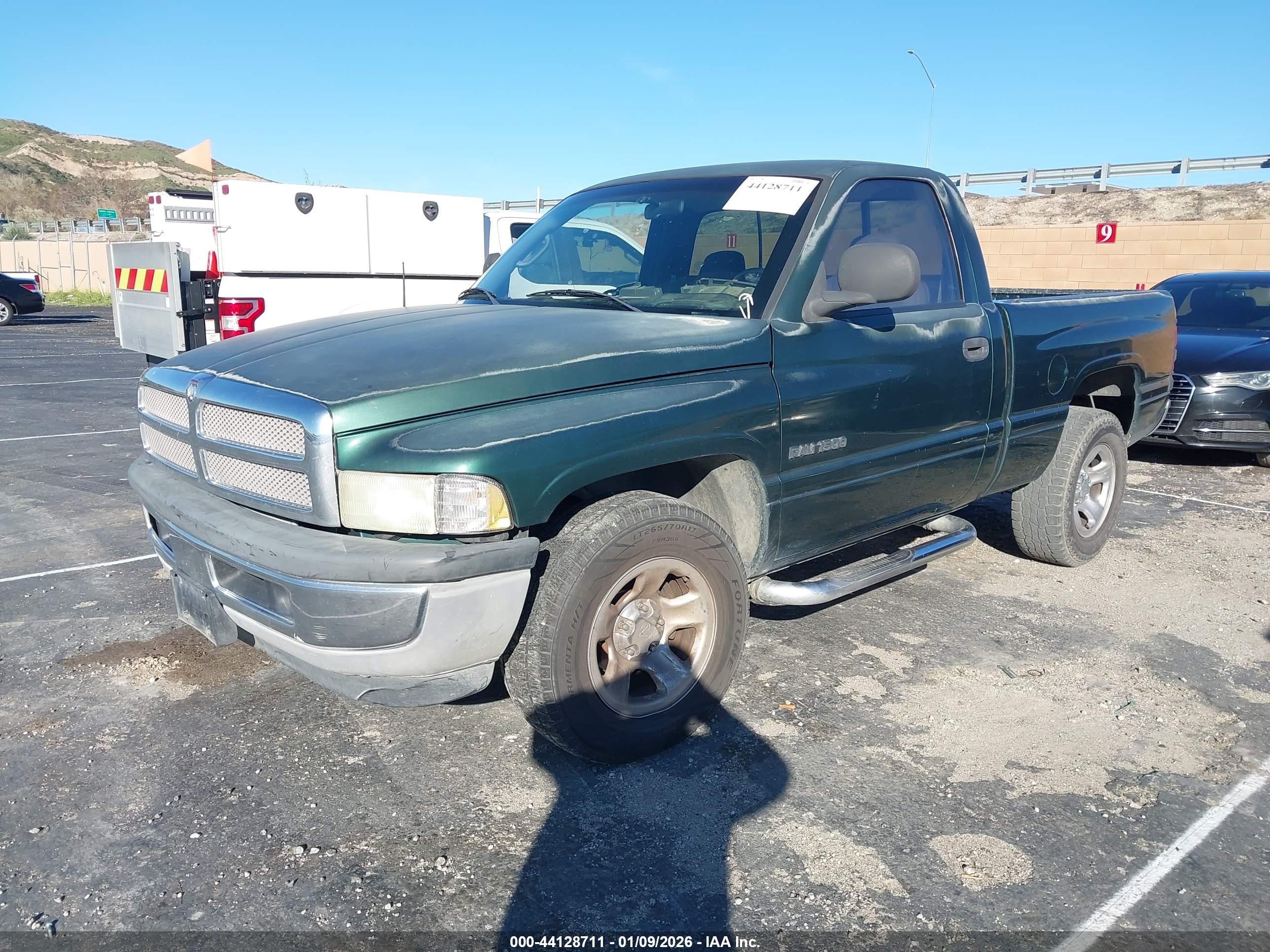 DODGE RAM image 2