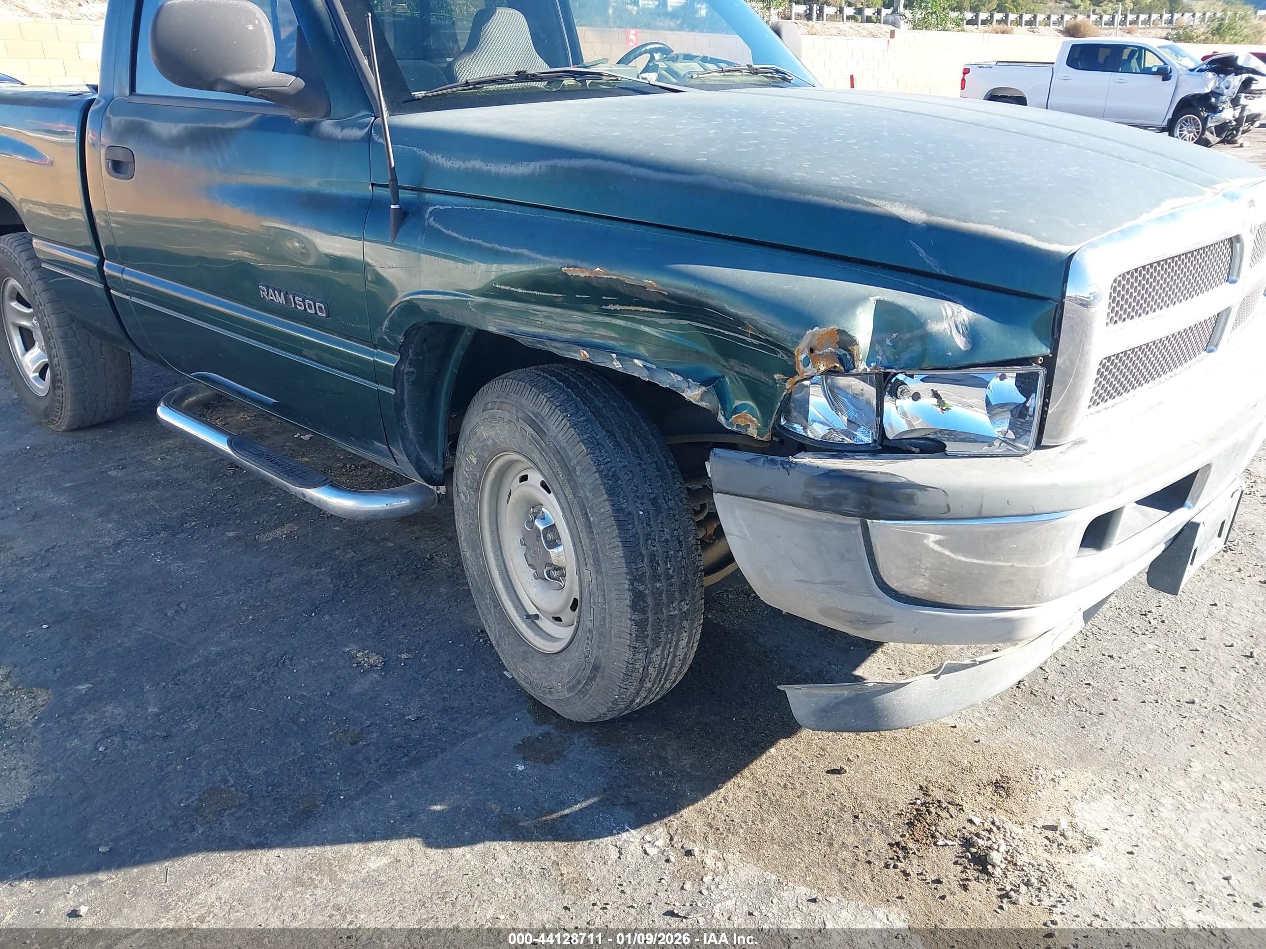 DODGE RAM image 6