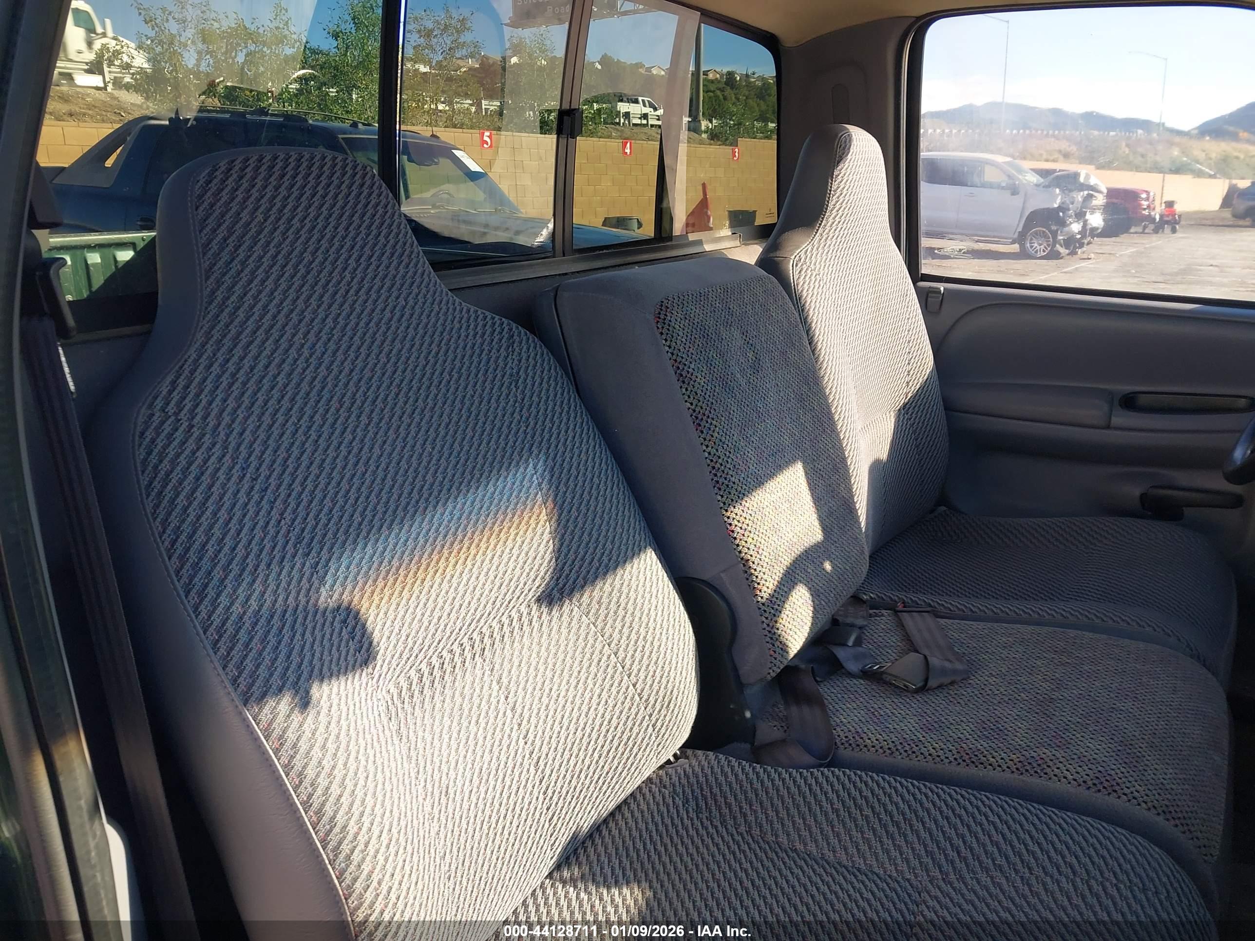 DODGE RAM image 8