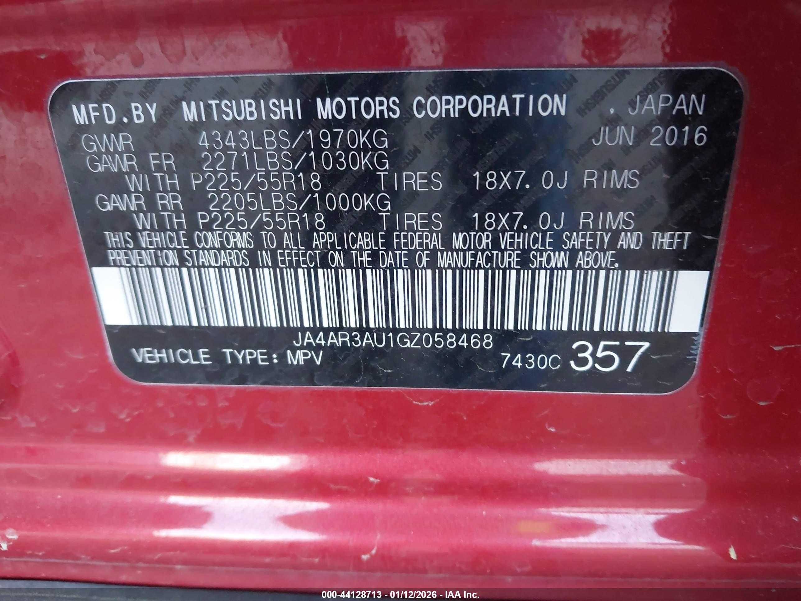 MITSUBISHI OUTLANDER image 9
