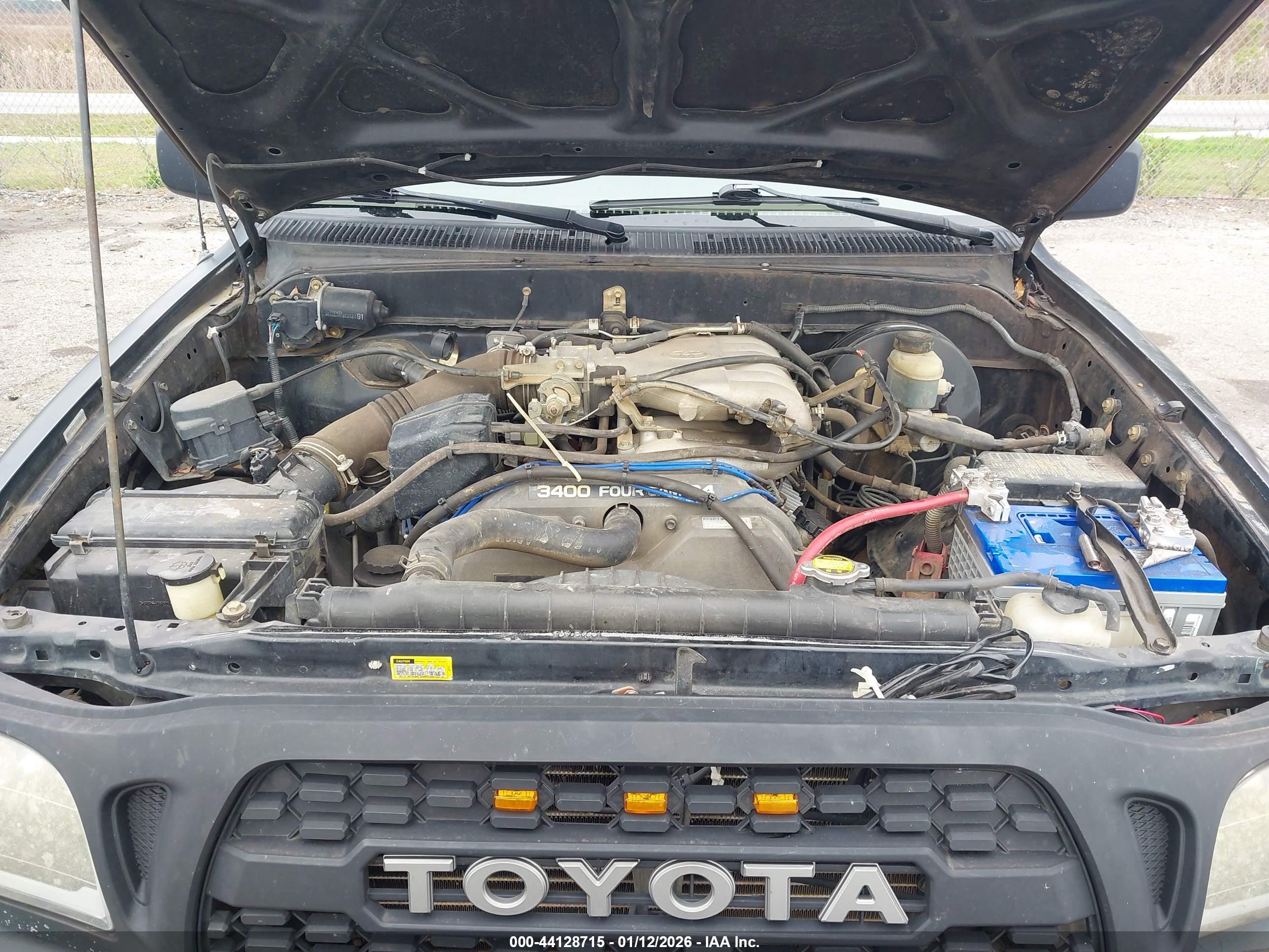 TOYOTA TACOMA image 10