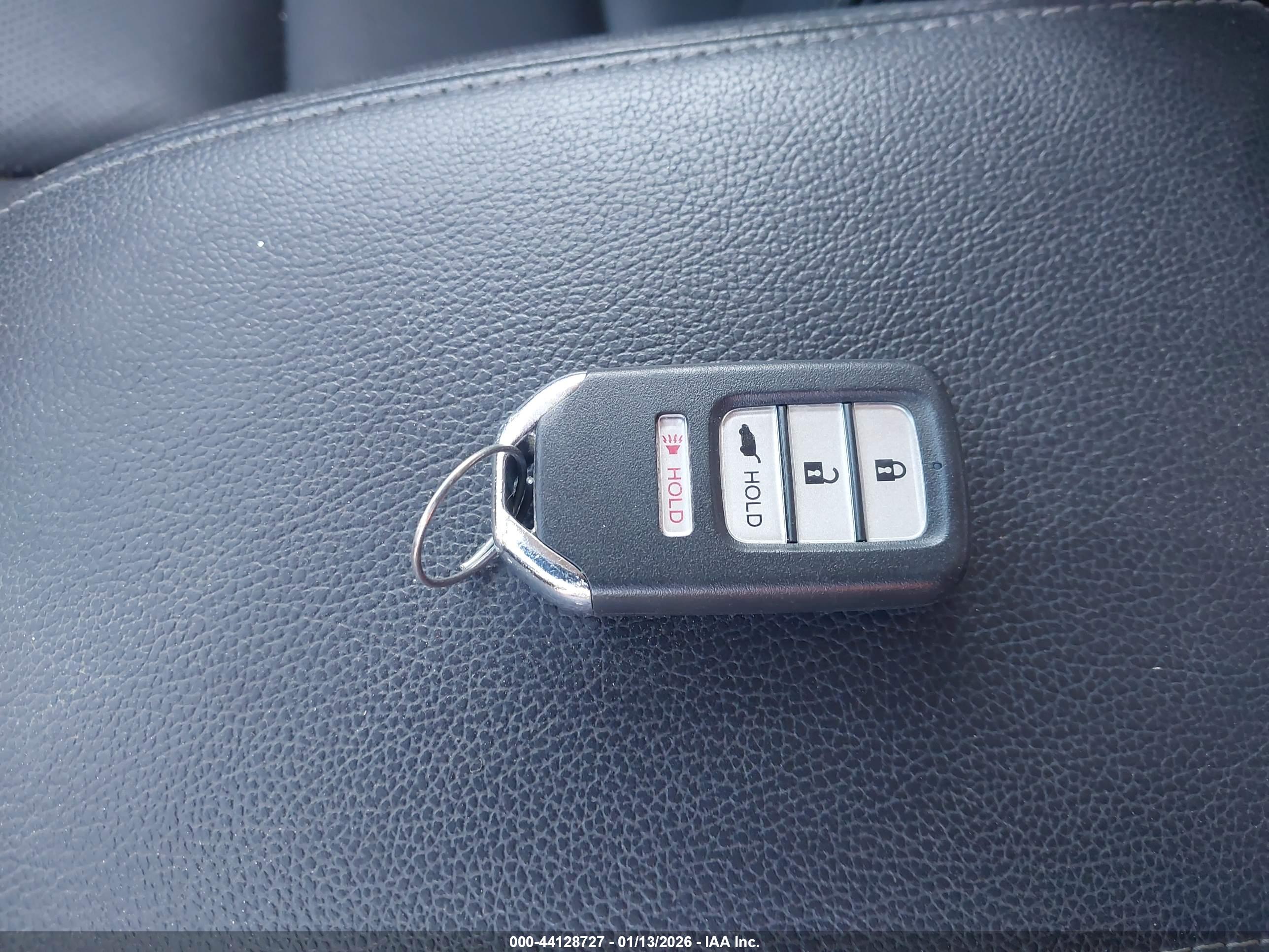 HONDA CR-V image 11