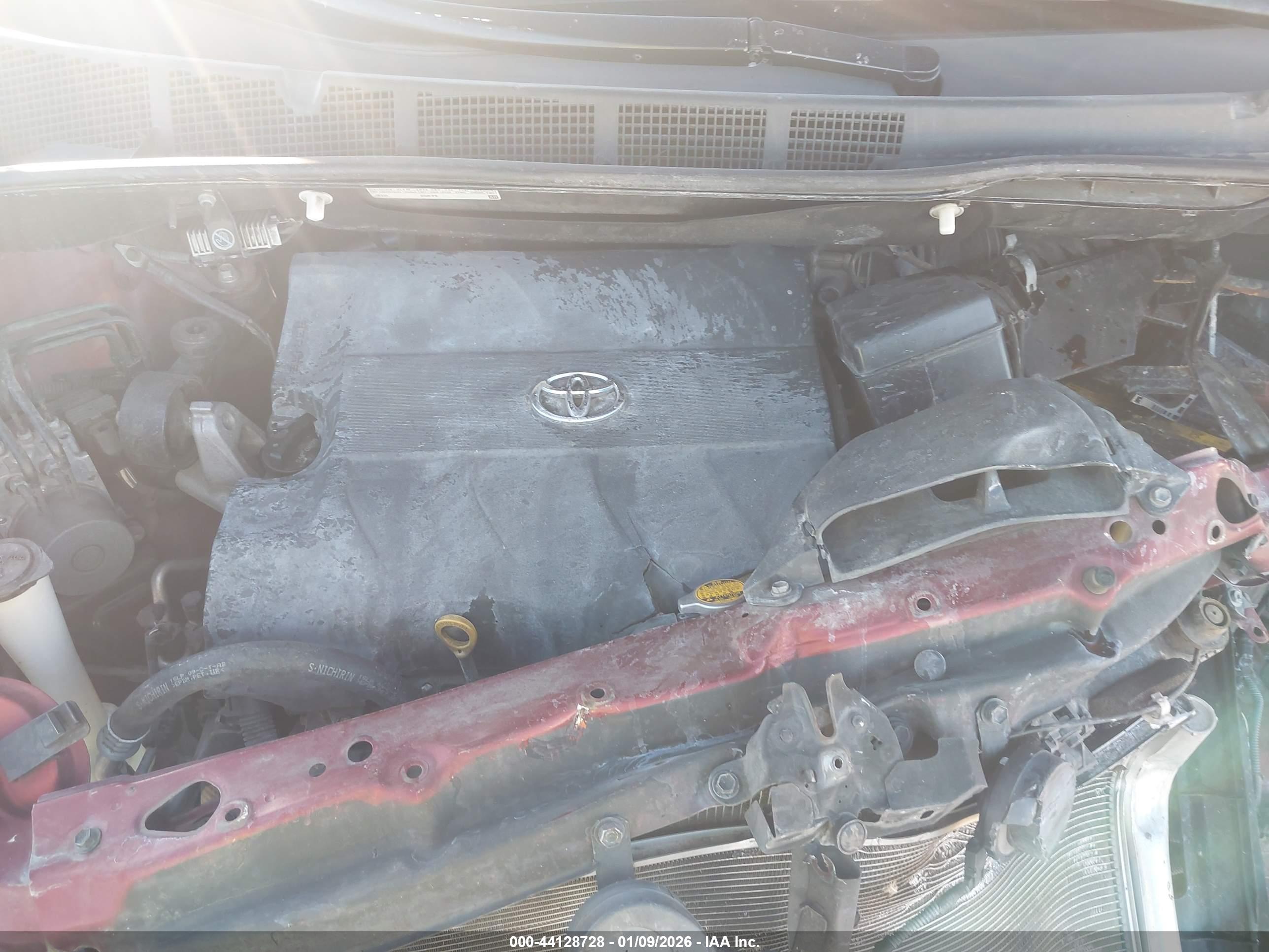 TOYOTA SIENNA image 10