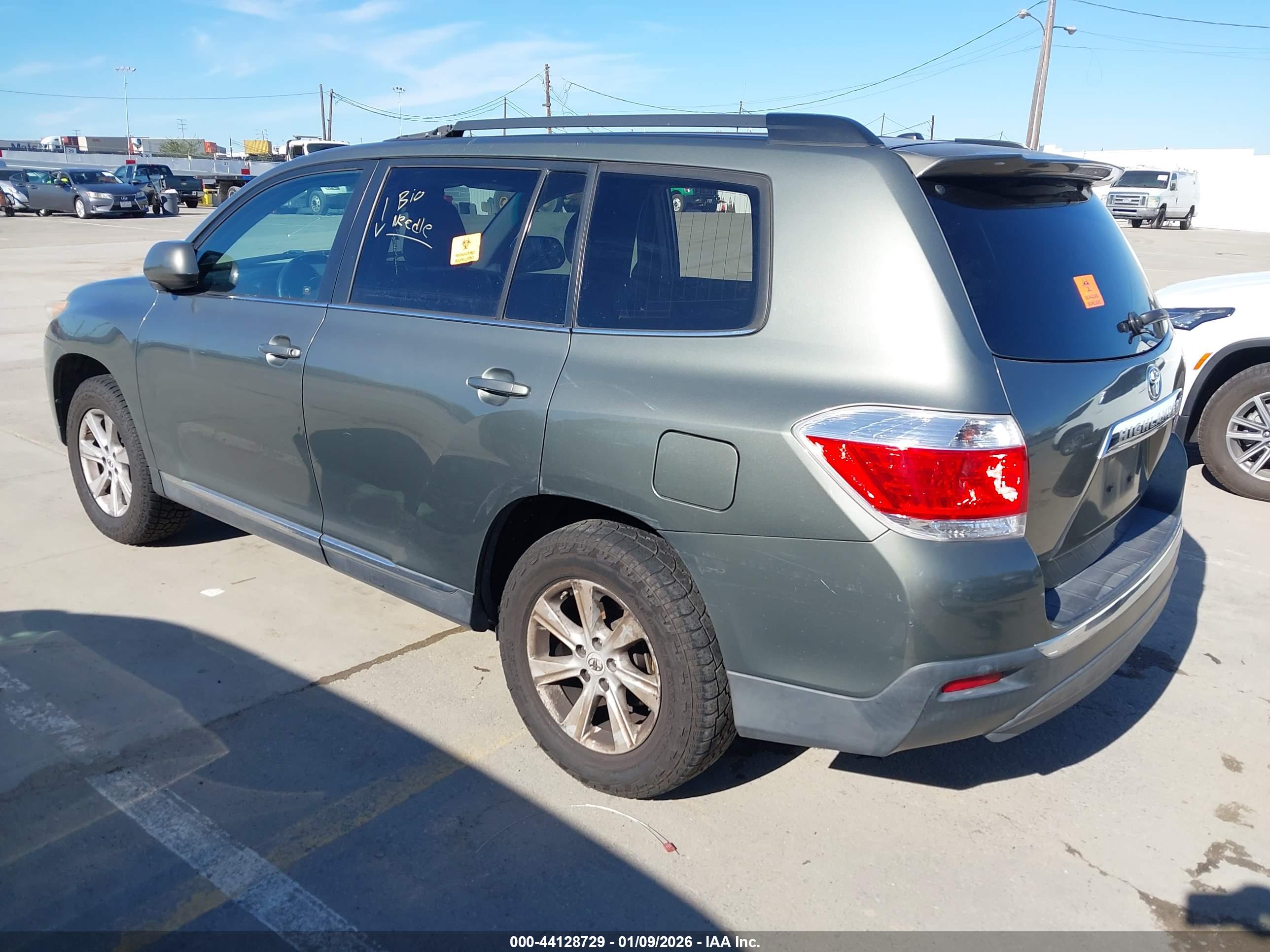 TOYOTA HIGHLANDER image 3