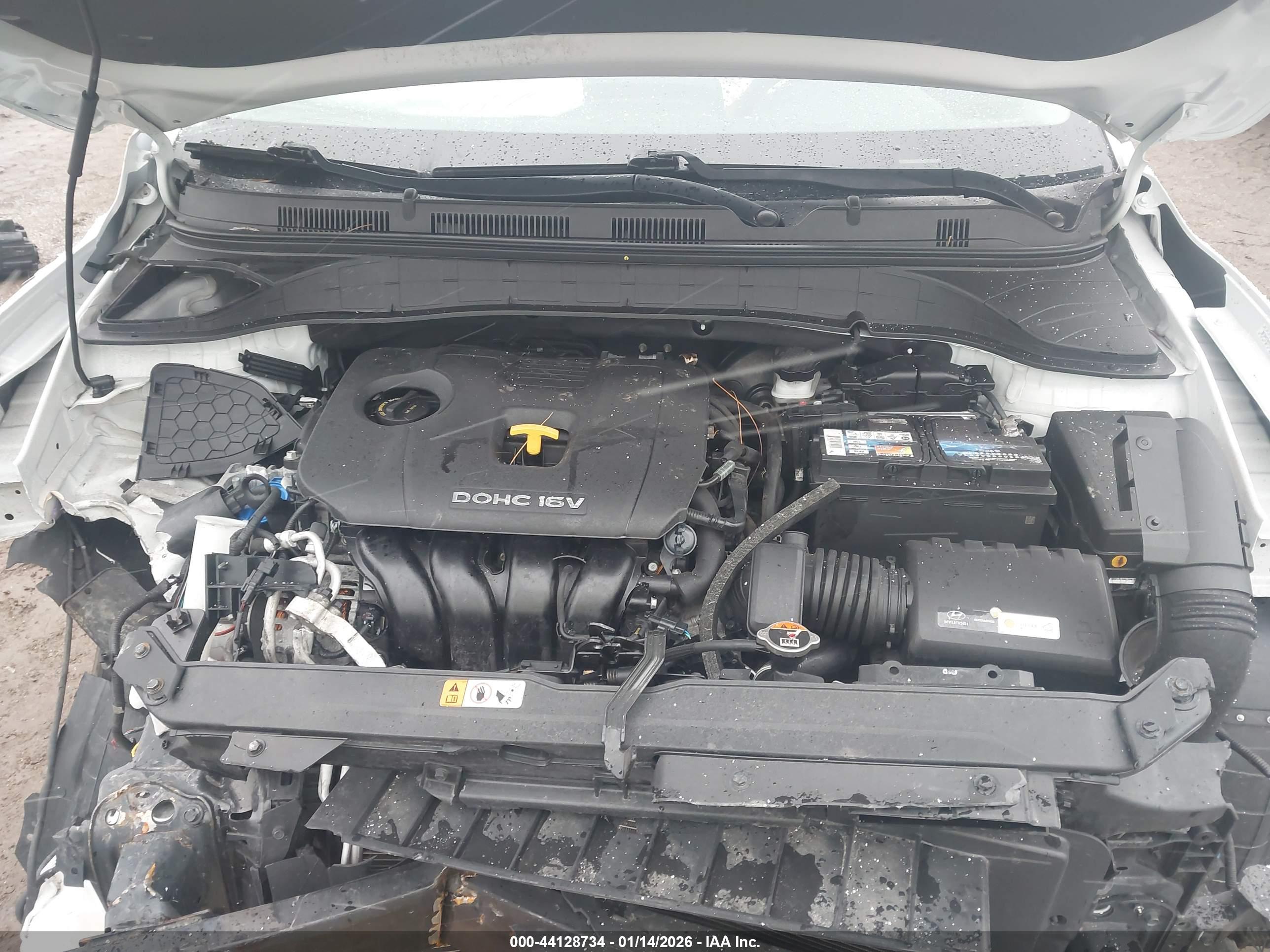HYUNDAI KONA image 10
