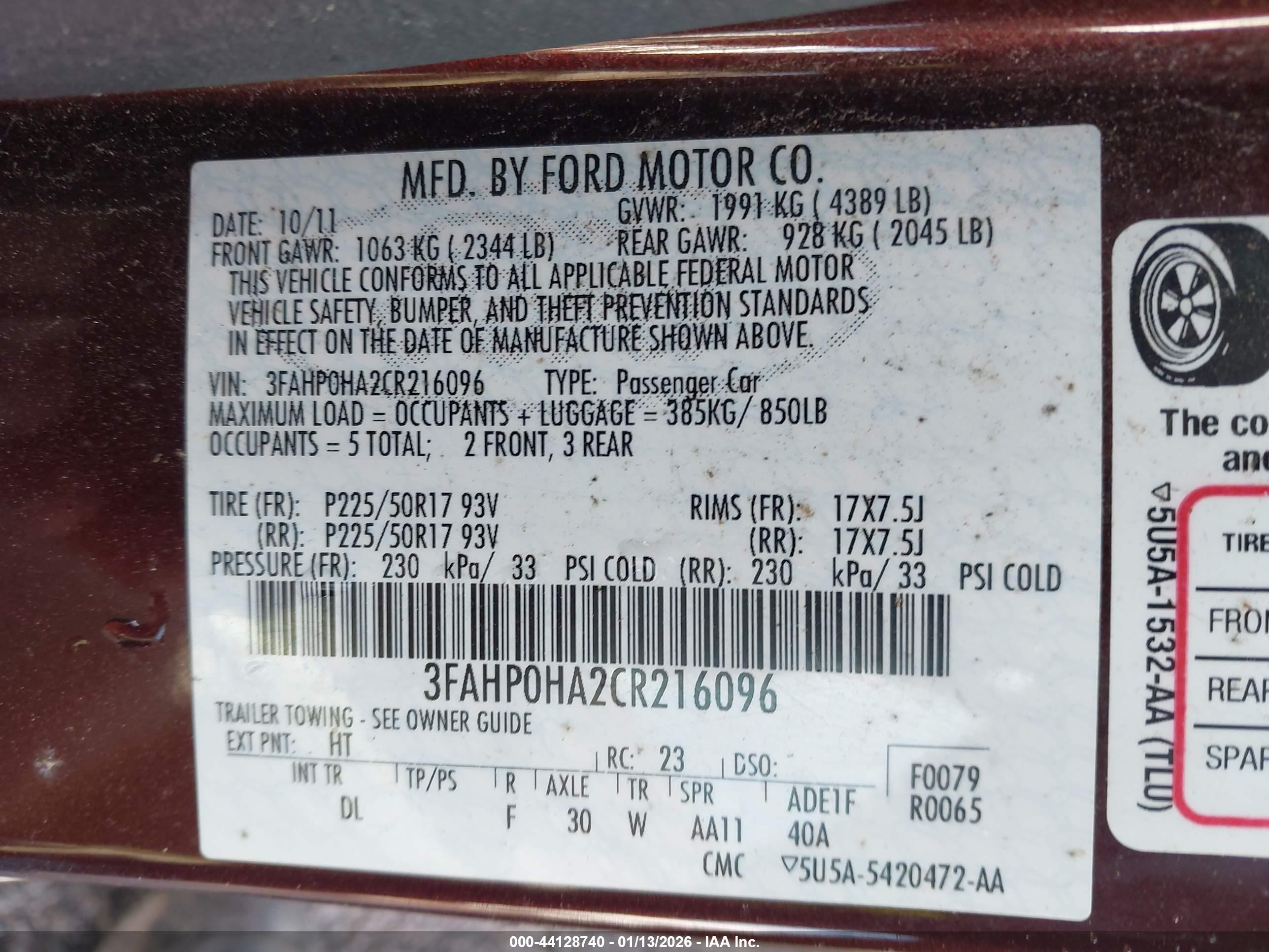 FORD FUSION image 9