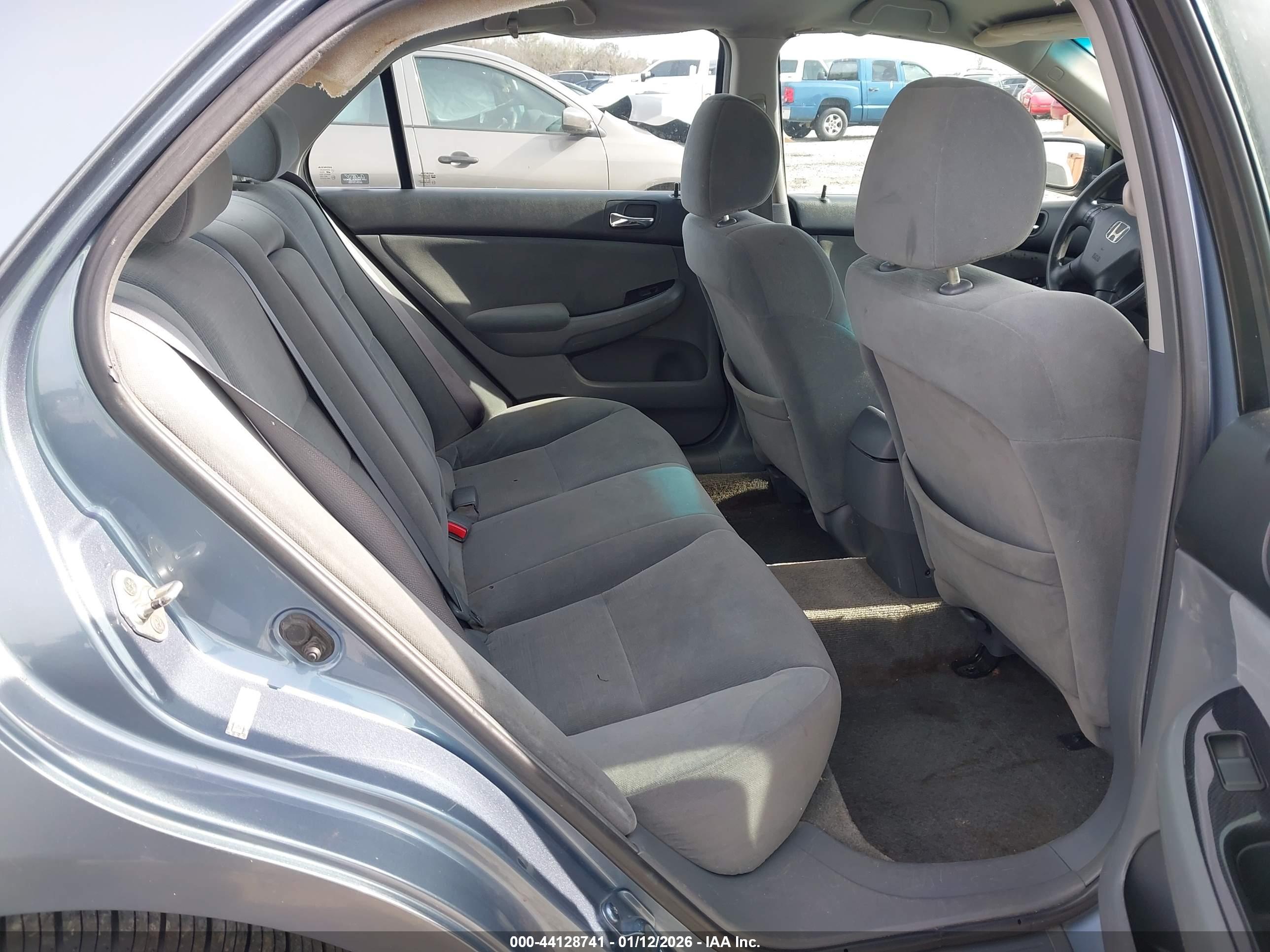 HONDA ACCORD image 8