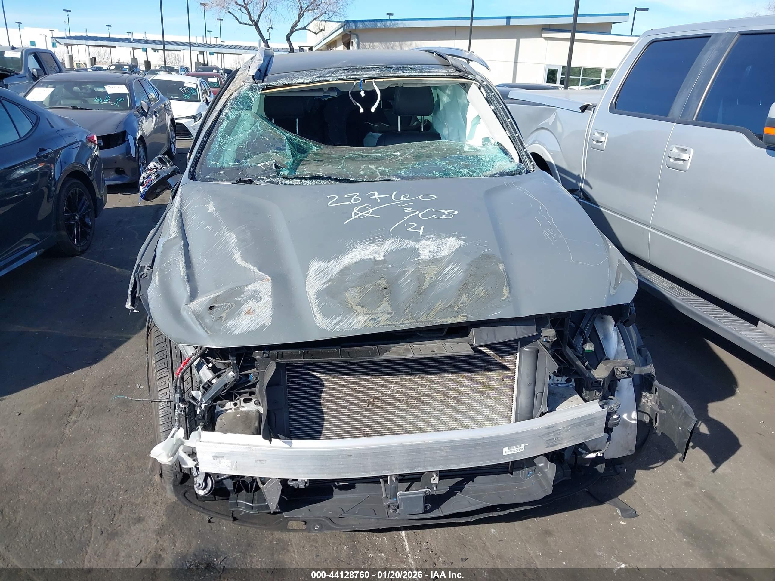 HYUNDAI SANTA image 6