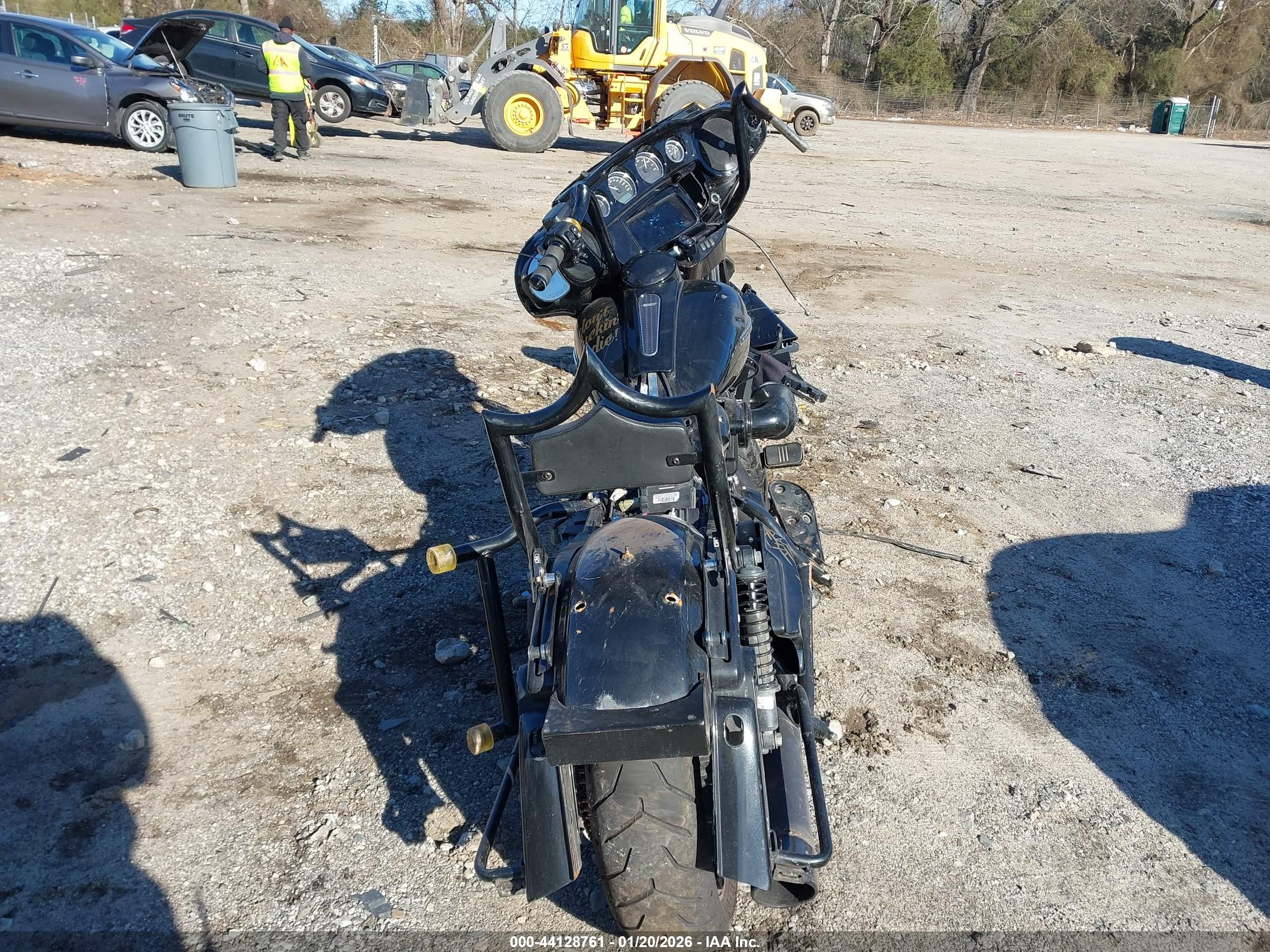 HARLEY-DAVIDSON FLHXS image 6