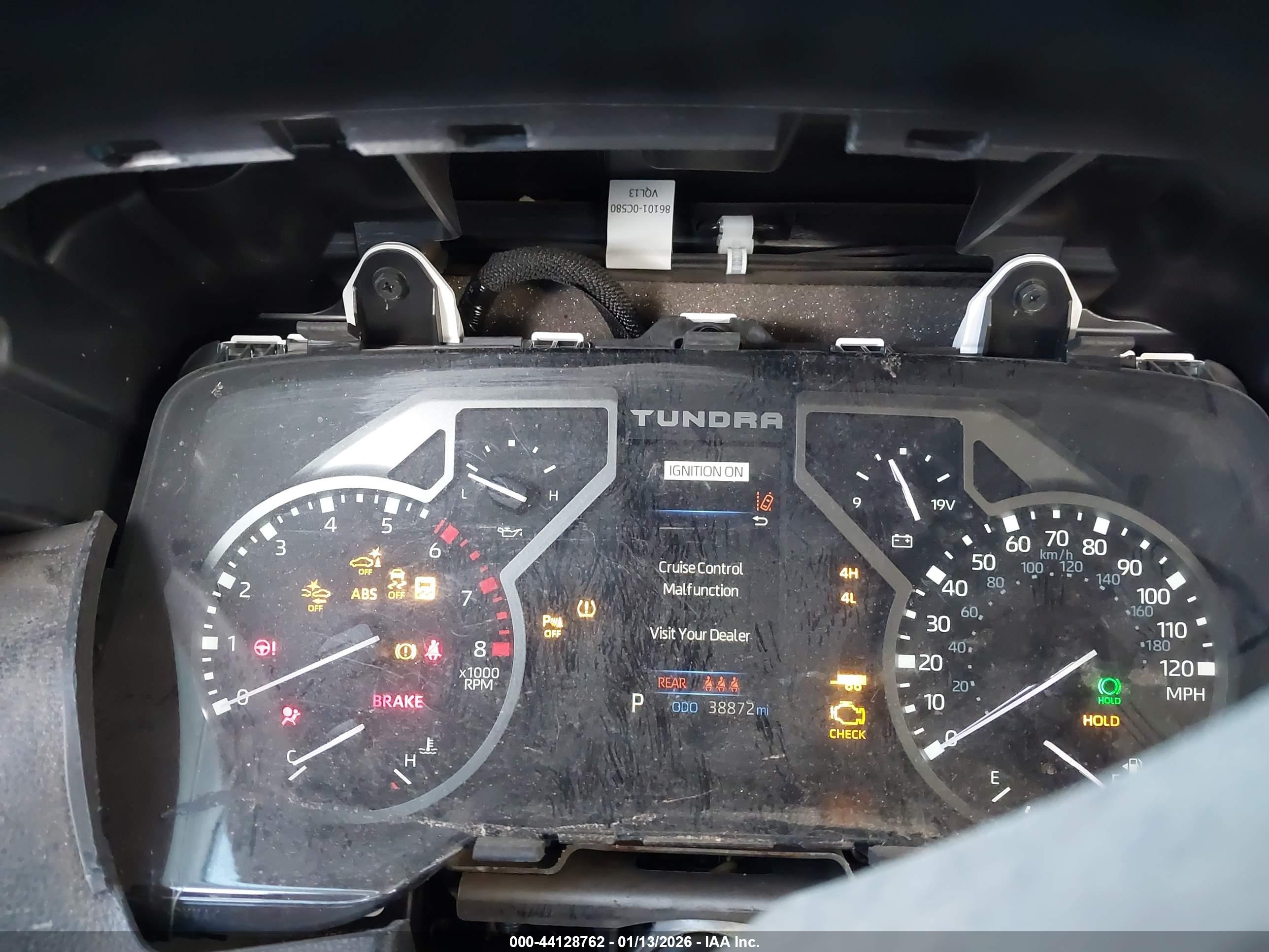 TOYOTA TUNDRA image 7
