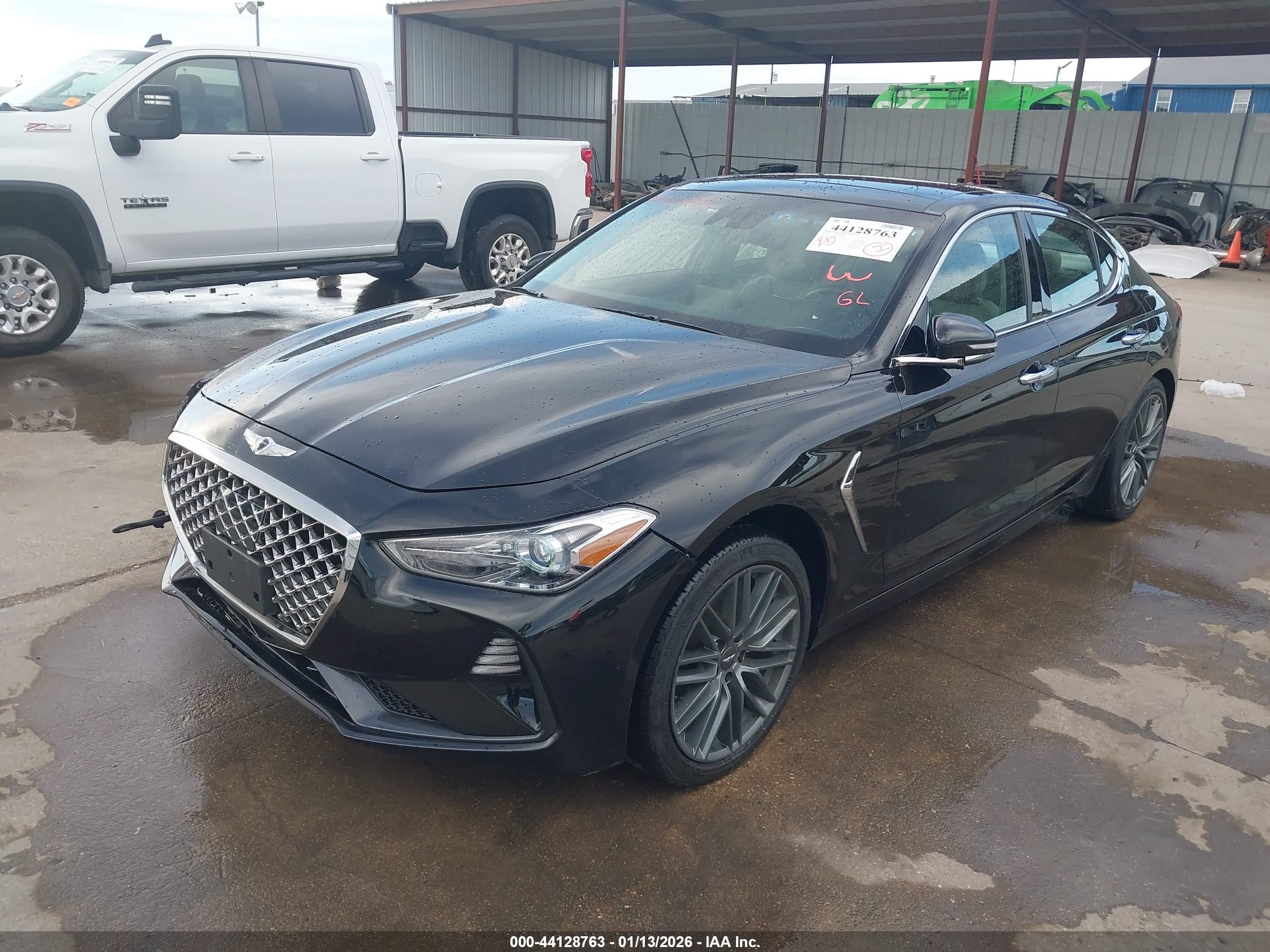 GENESIS G70 image 2