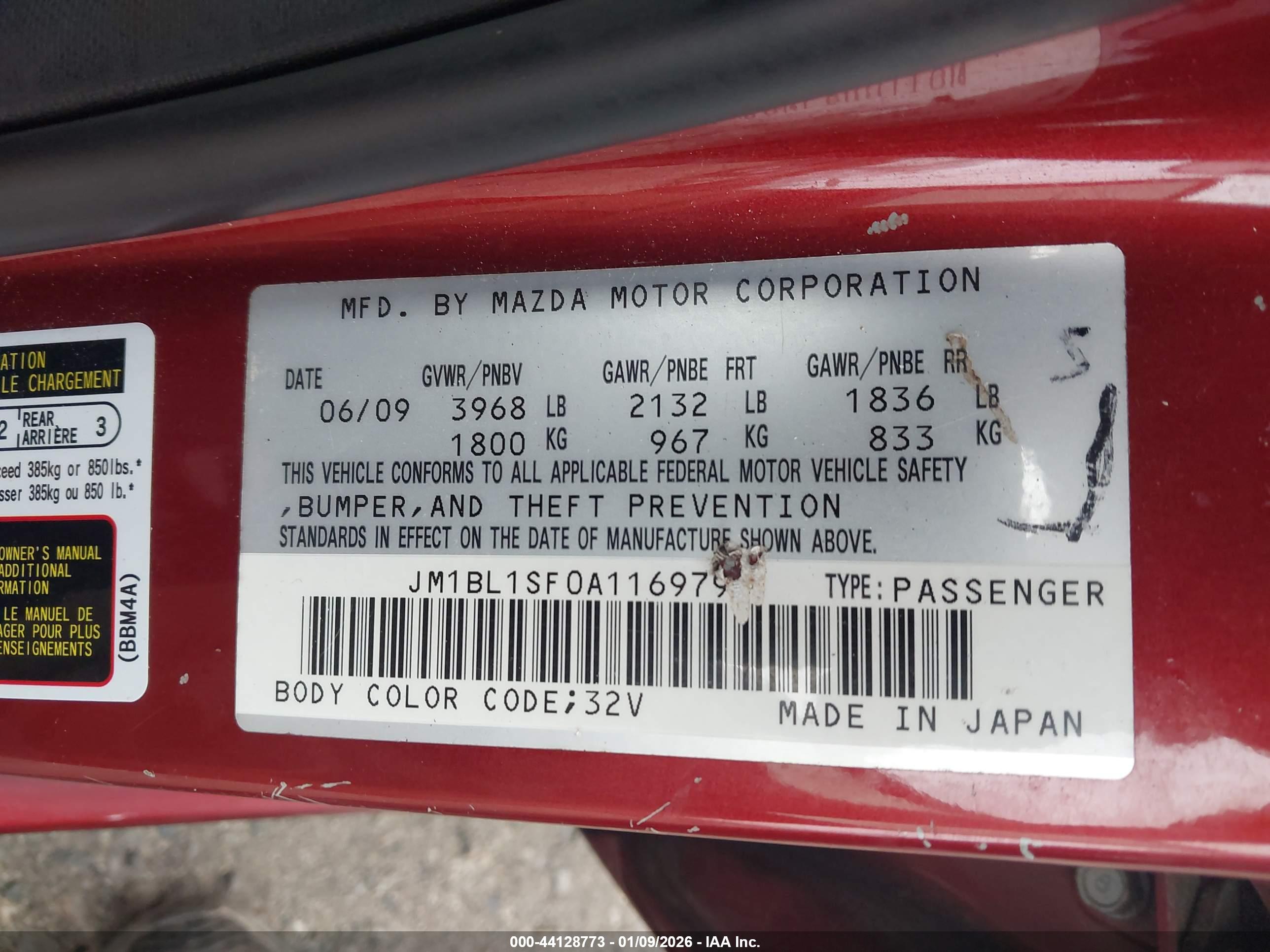 MAZDA 3 image 9