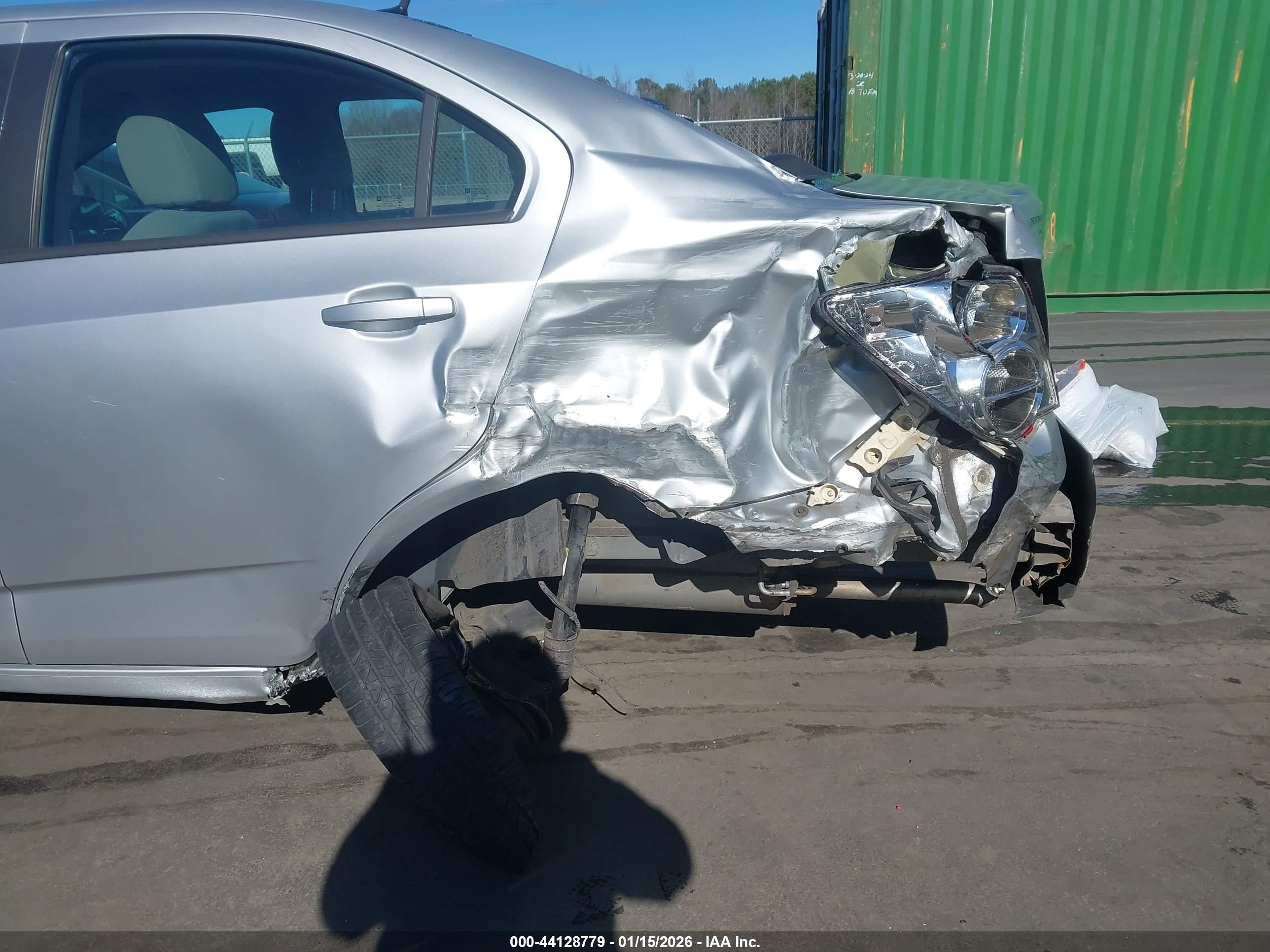CHEVROLET SONIC image 6
