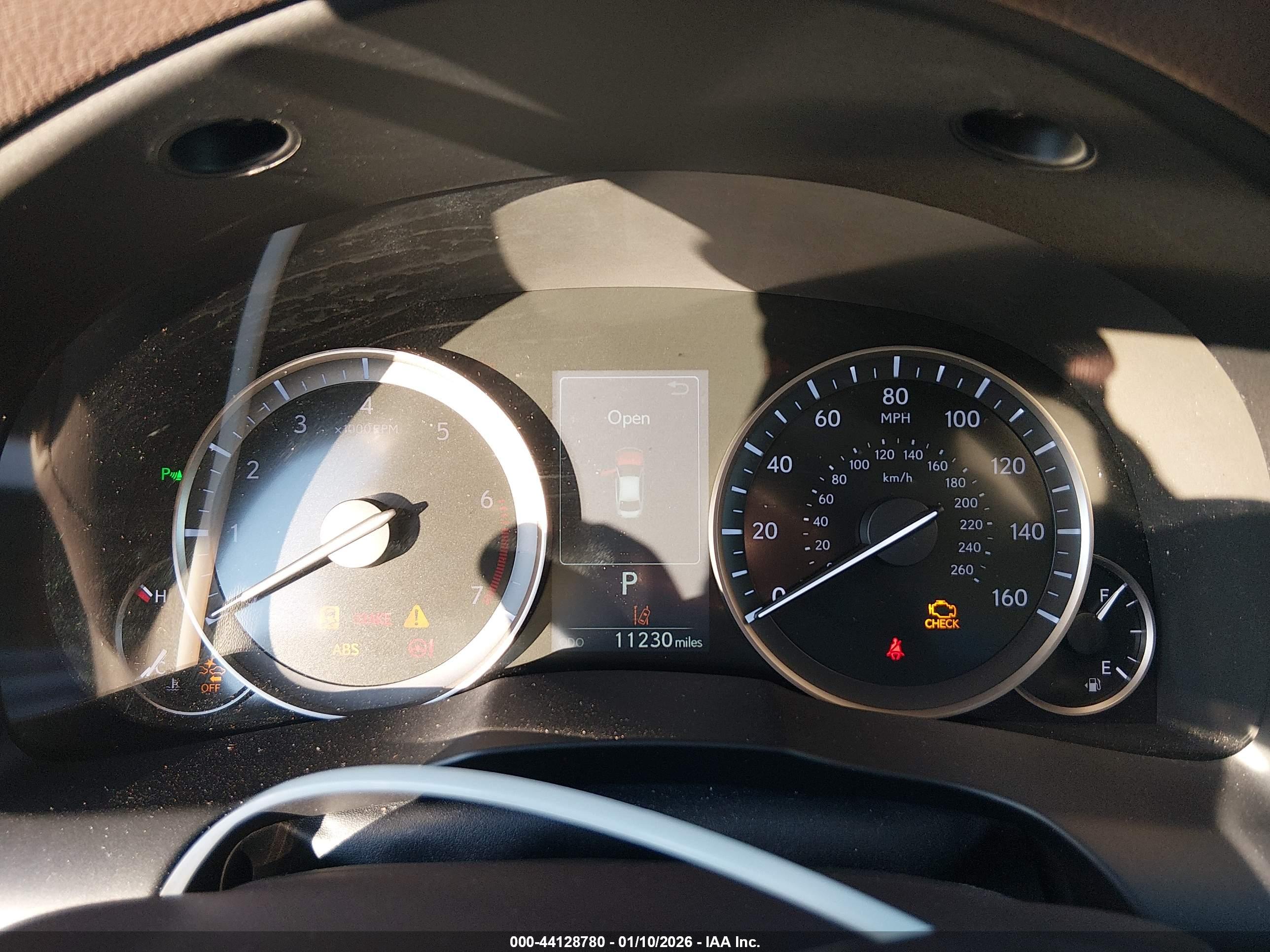 LEXUS ES image 7