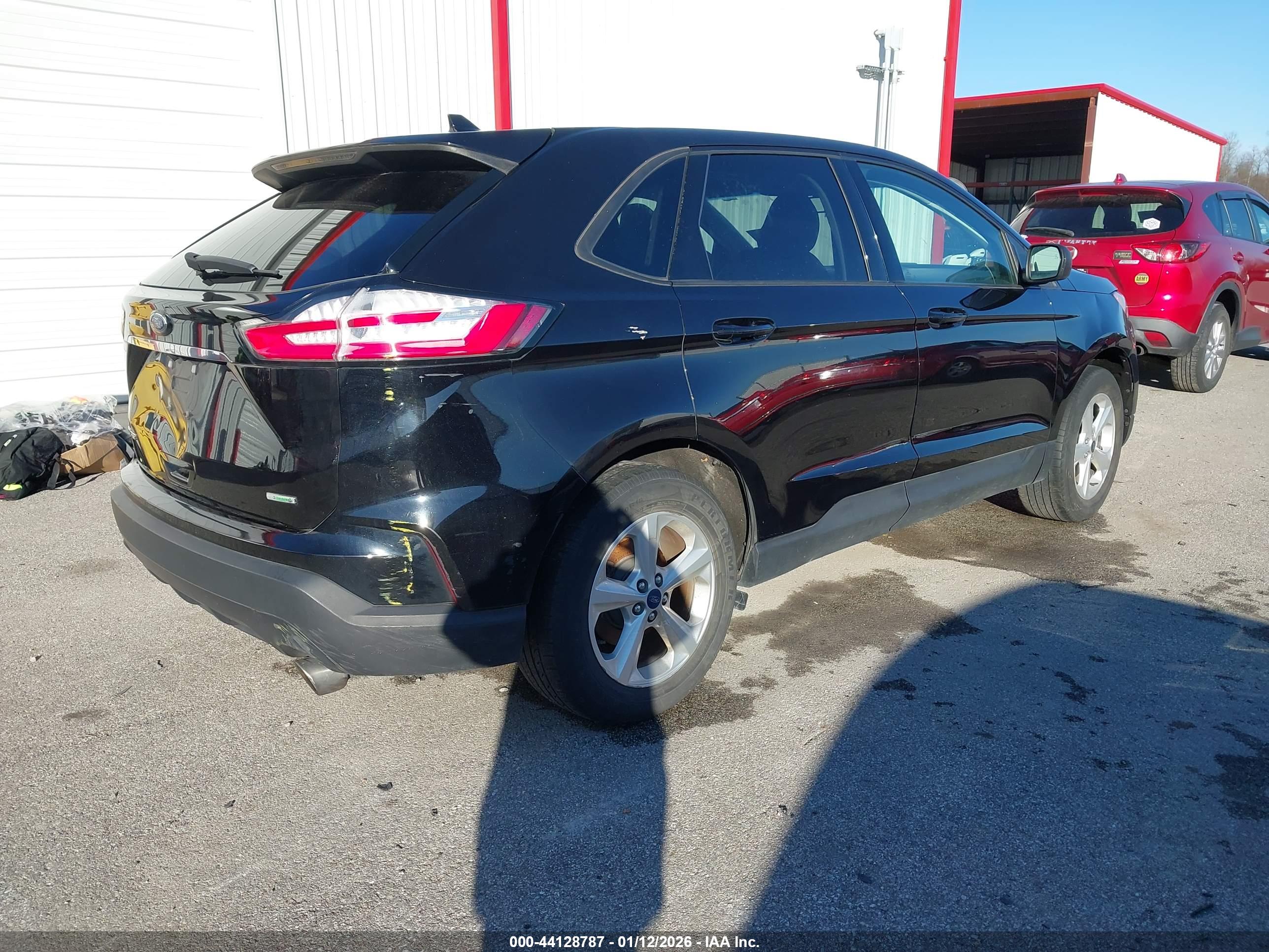 FORD EDGE image 4