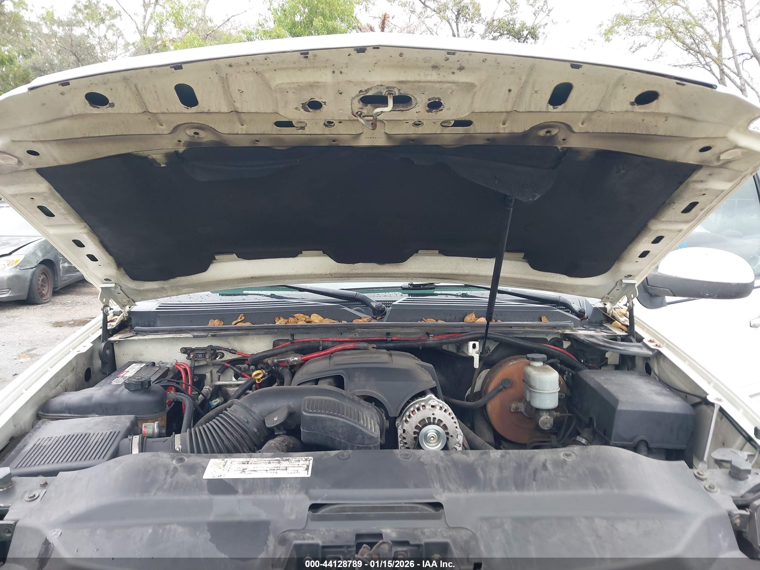 CADILLAC ESCALADE image 10