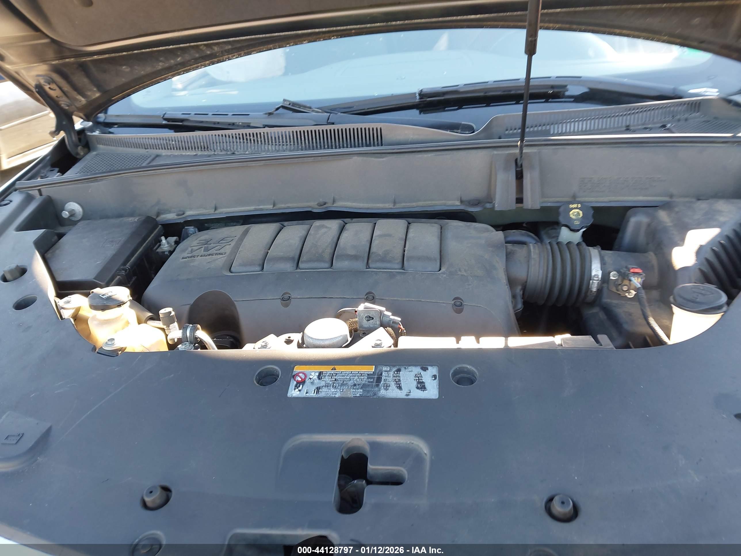 CHEVROLET TRAVERSE image 10