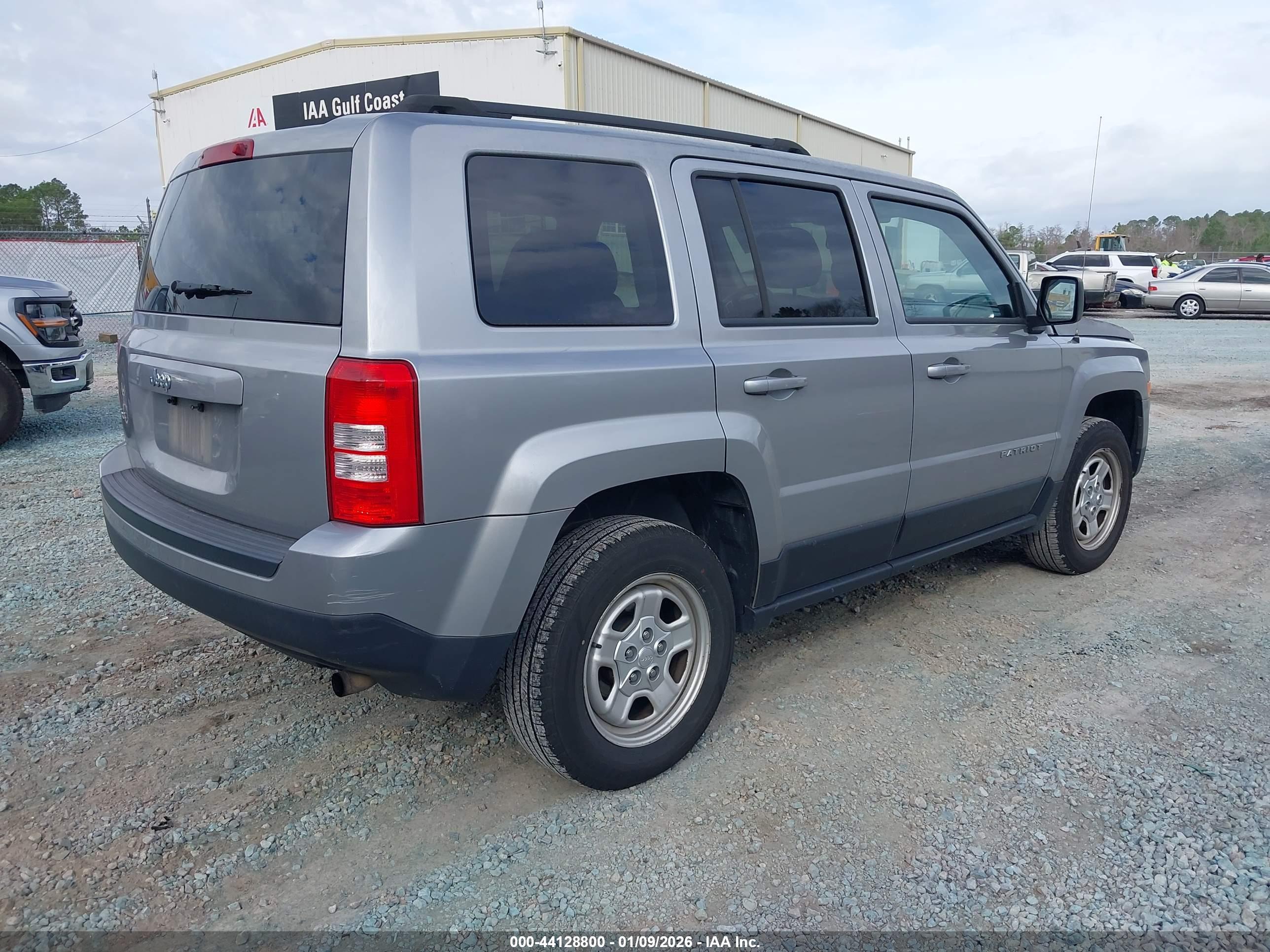 JEEP PATRIOT image 4