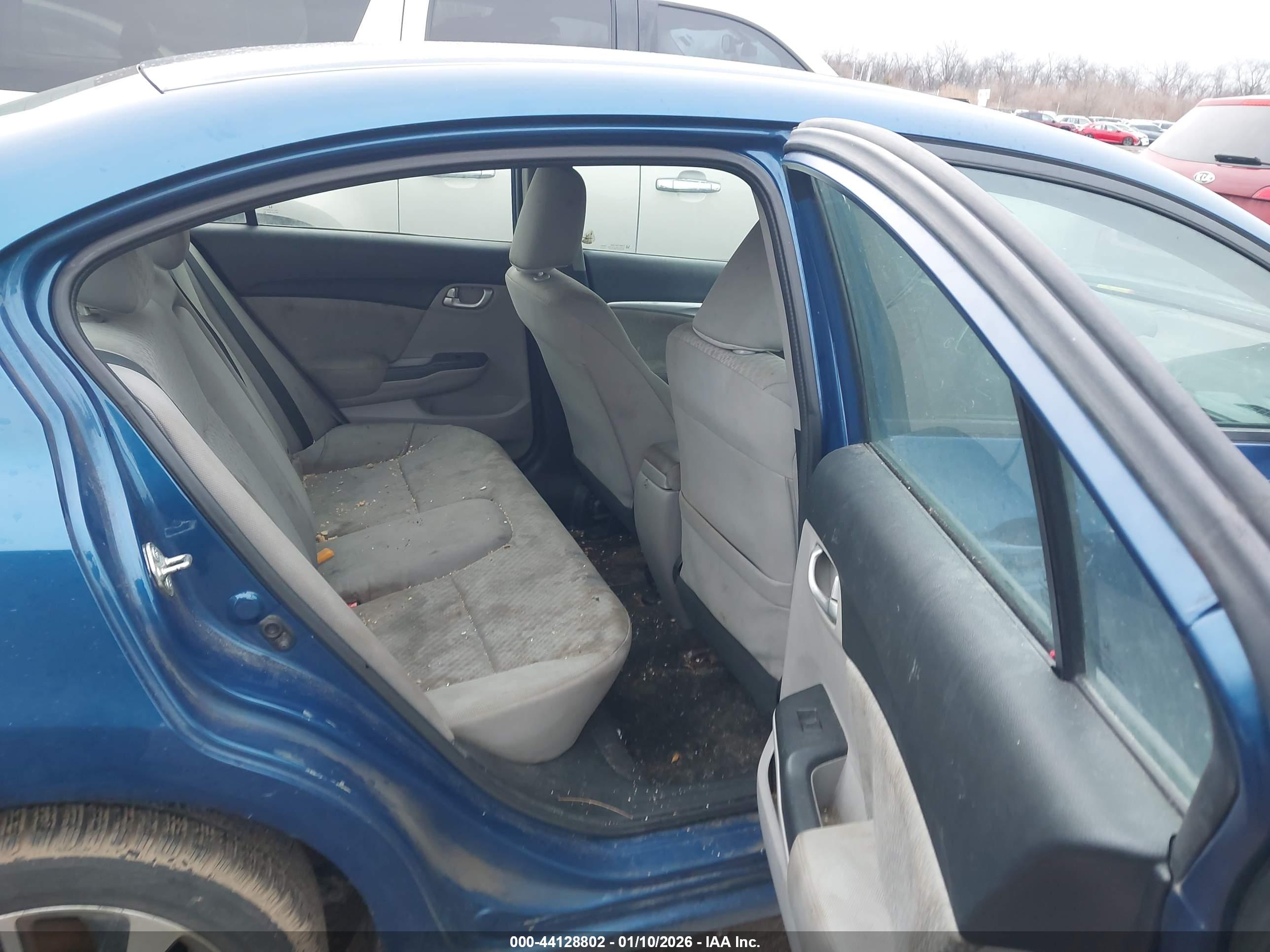 HONDA CIVIC image 8