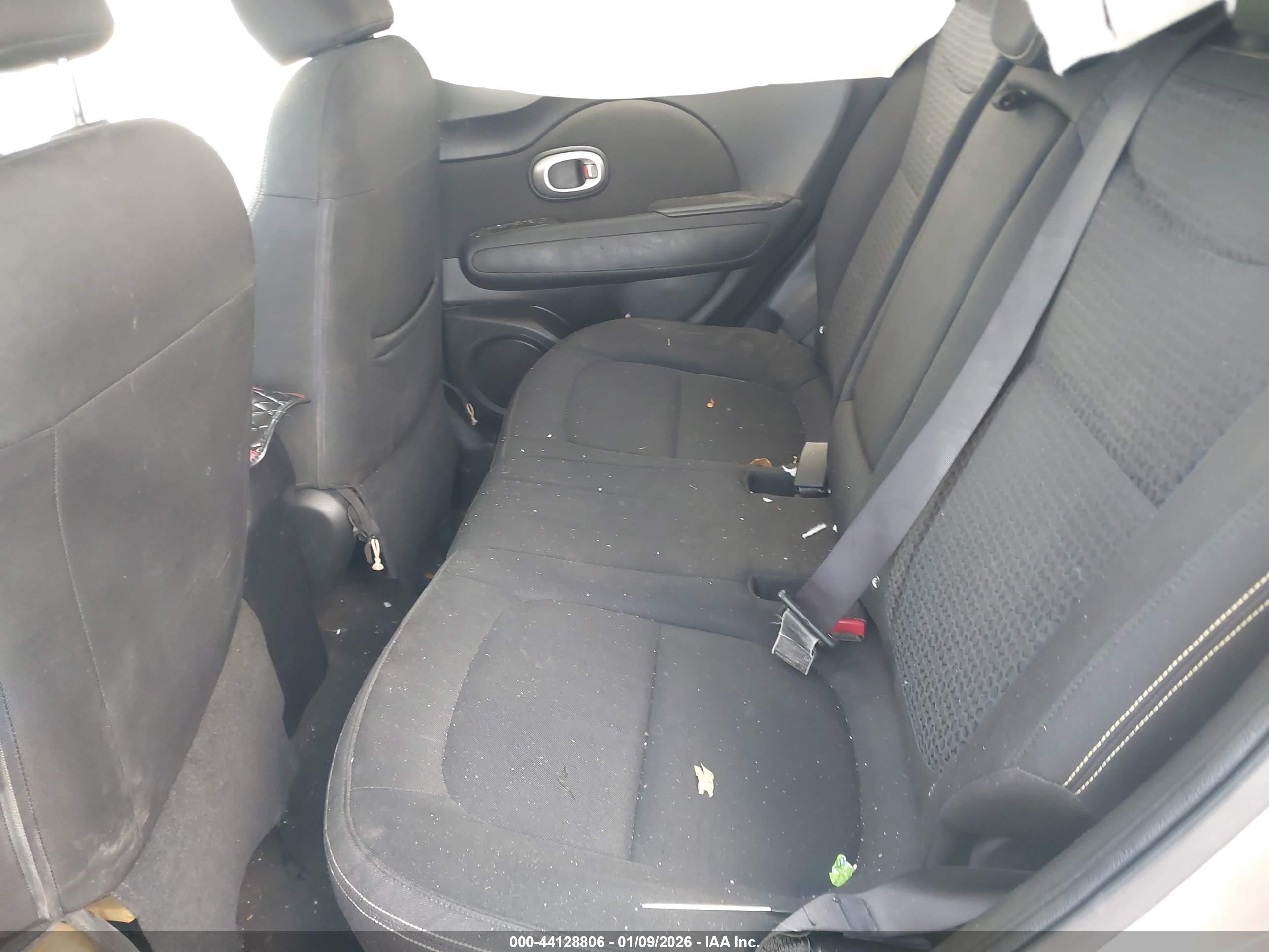 KIA SOUL image 8