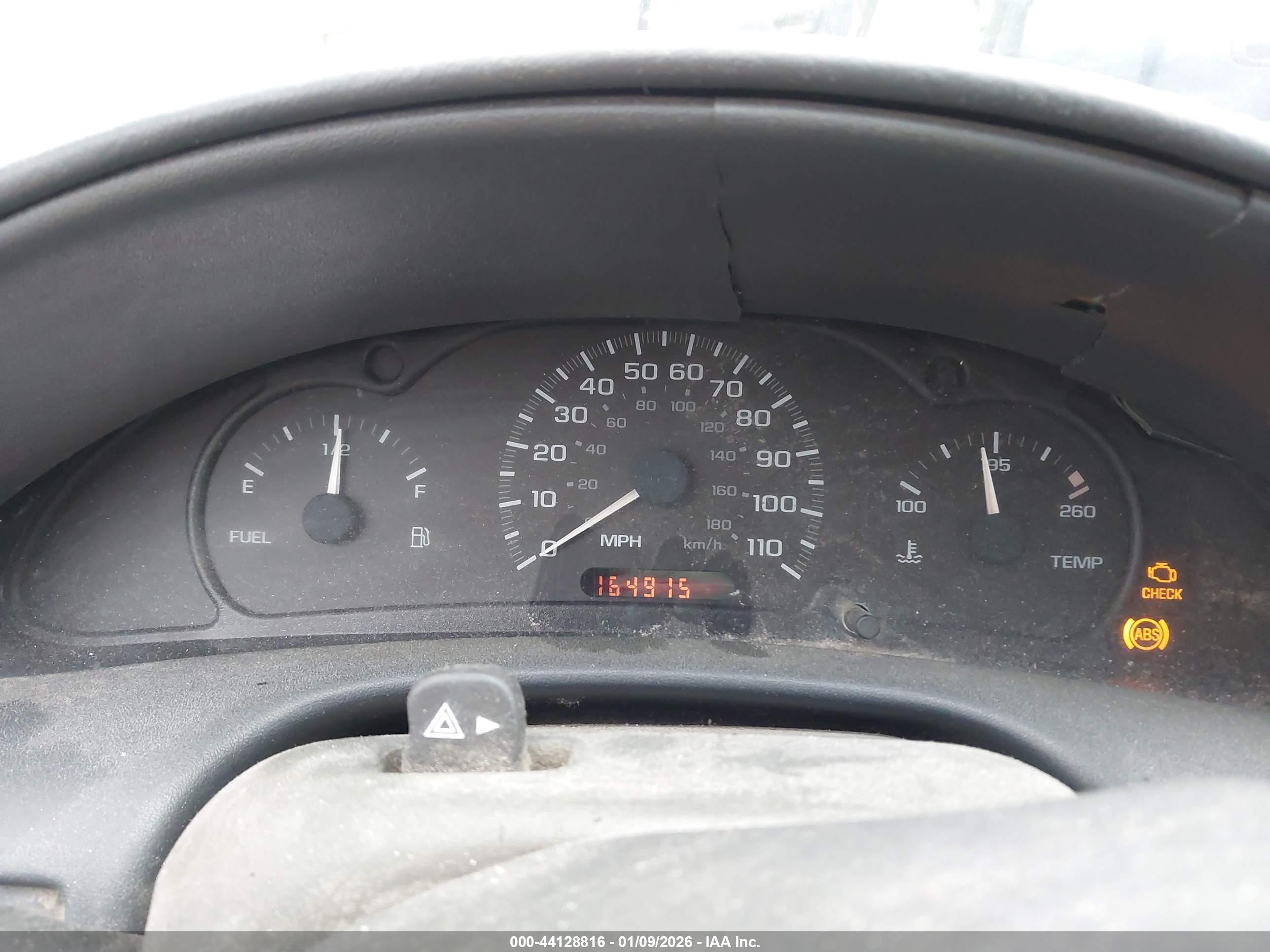 CHEVROLET CAVALIER image 7