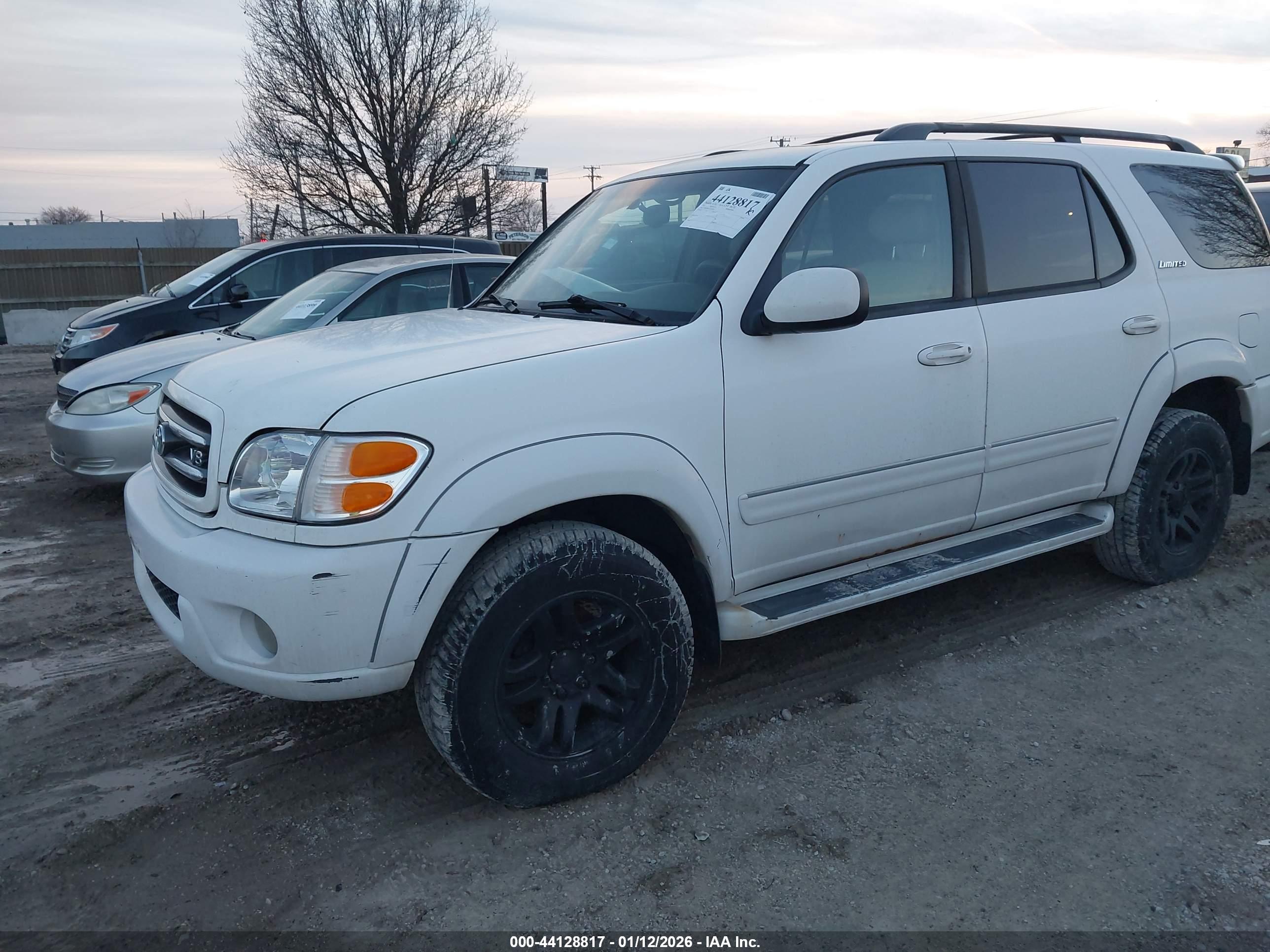 TOYOTA SEQUOIA image 2