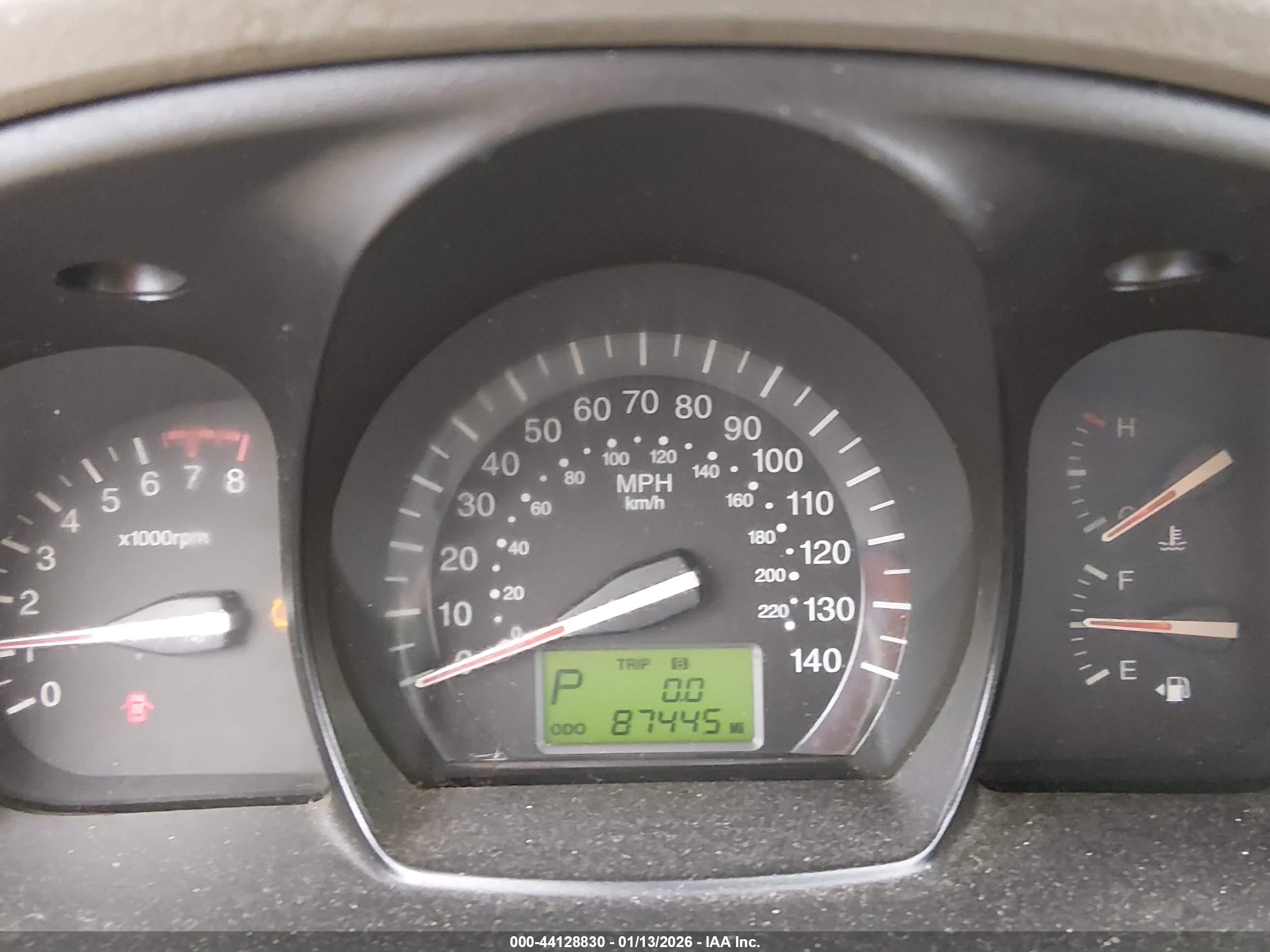 KIA SPECTRA image 7